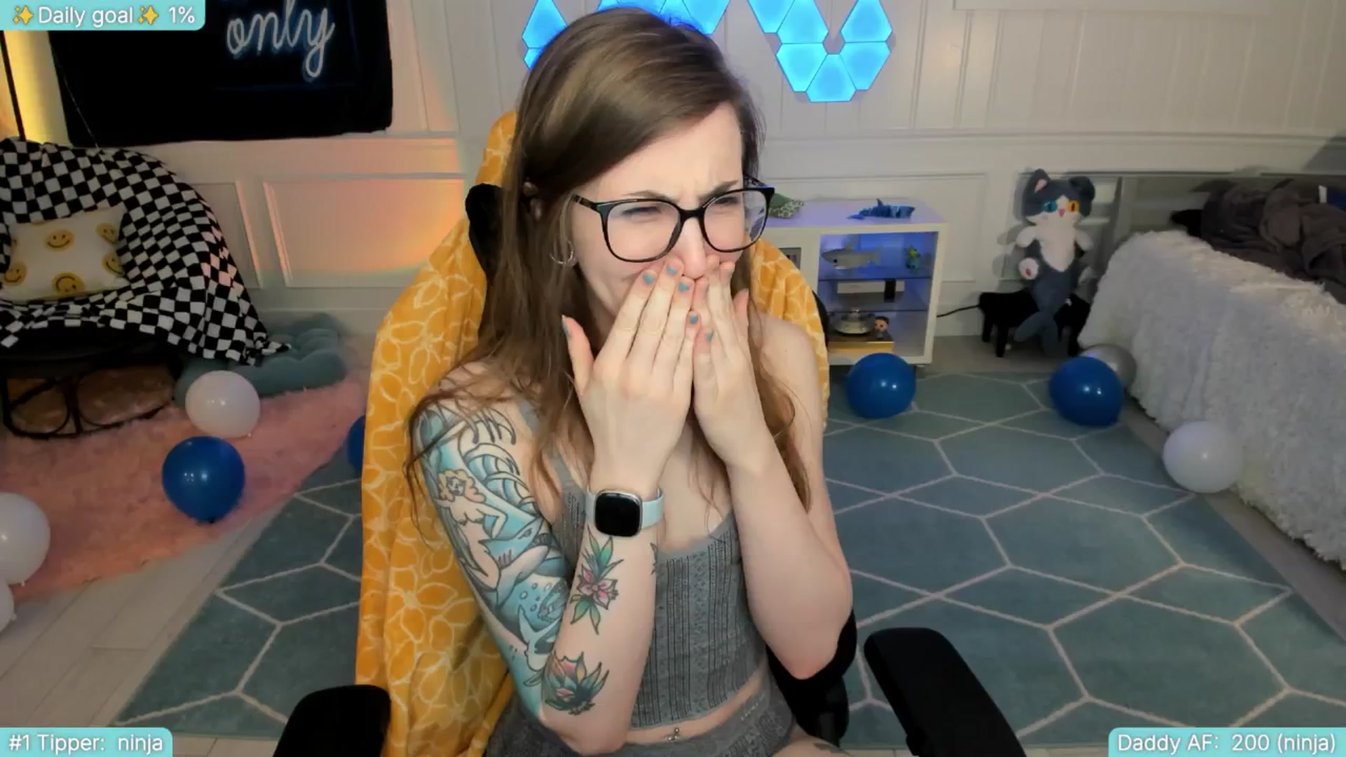 Gallery image thumbnail from TheSharkQueen's myfreecams stream on, 06/07/2025, 03:23 image 4 of 20