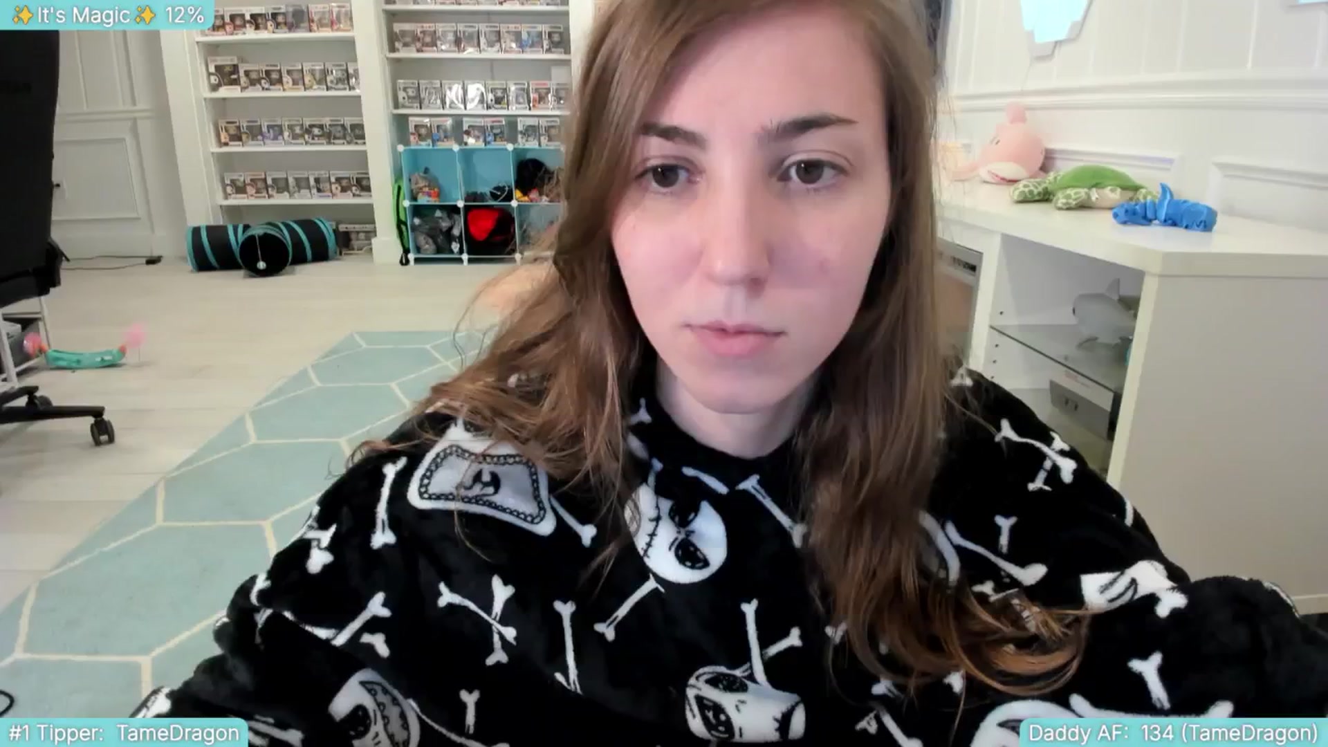 Gallery image thumbnail from TheSharkQueen's myfreecams stream on, 06/19/2025, 04:57 image 17 of 20