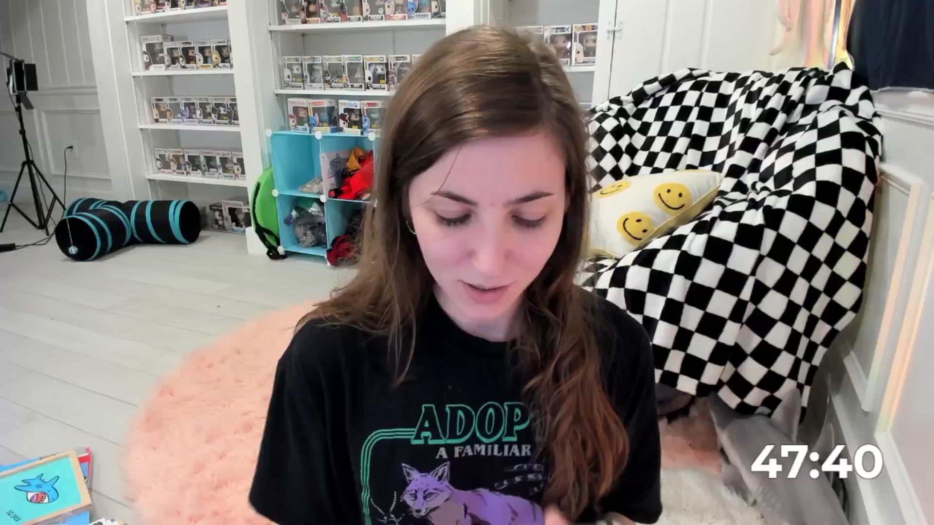 Gallery image thumbnail from TheSharkQueen's myfreecams stream on, 06/26/2025, 08:24 image 5 of 20