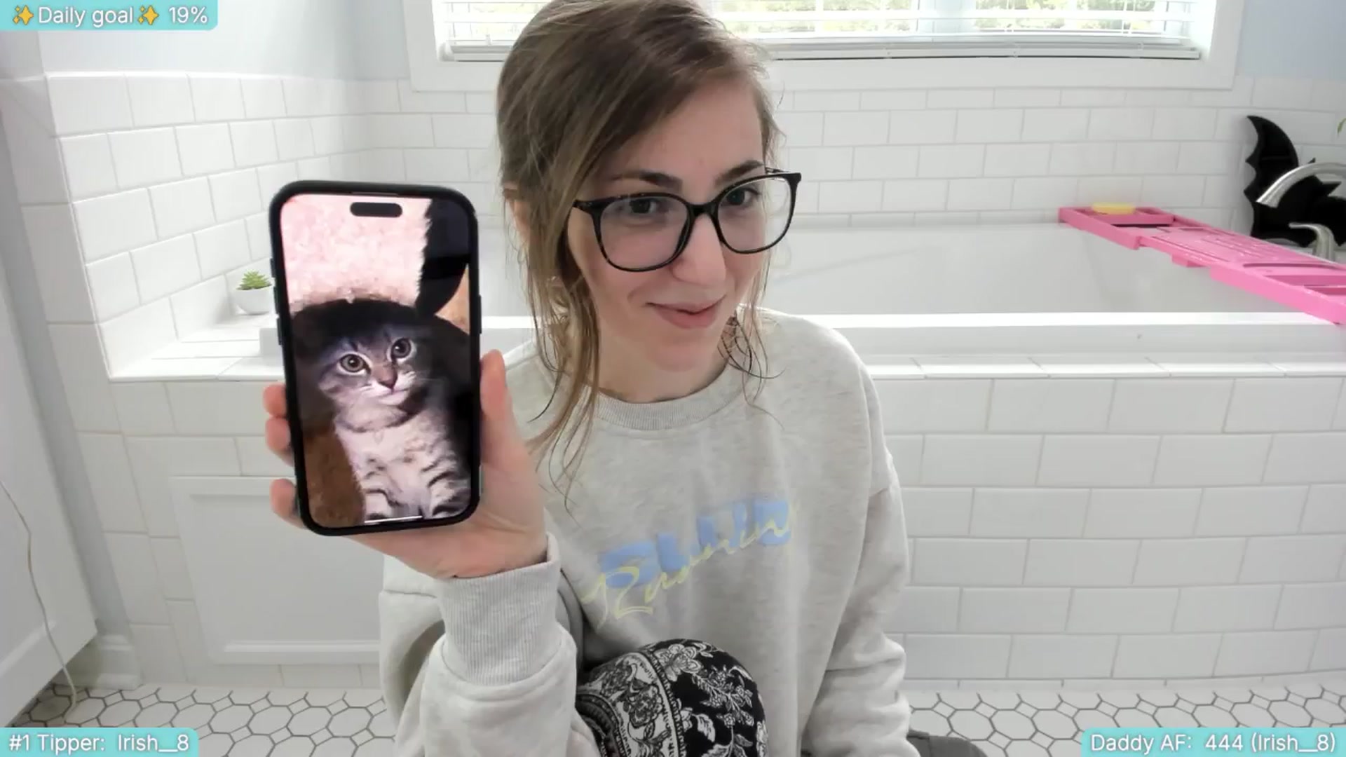 Gallery image thumbnail from TheSharkQueen's myfreecams stream on, 07/12/2025, 20:49 image 19 of 20