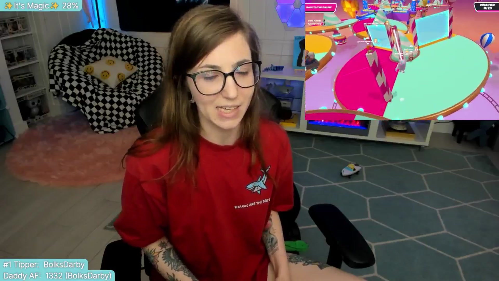 Gallery image thumbnail from TheSharkQueen's myfreecams stream on, 07/23/2025, 02:59 image 14 of 20