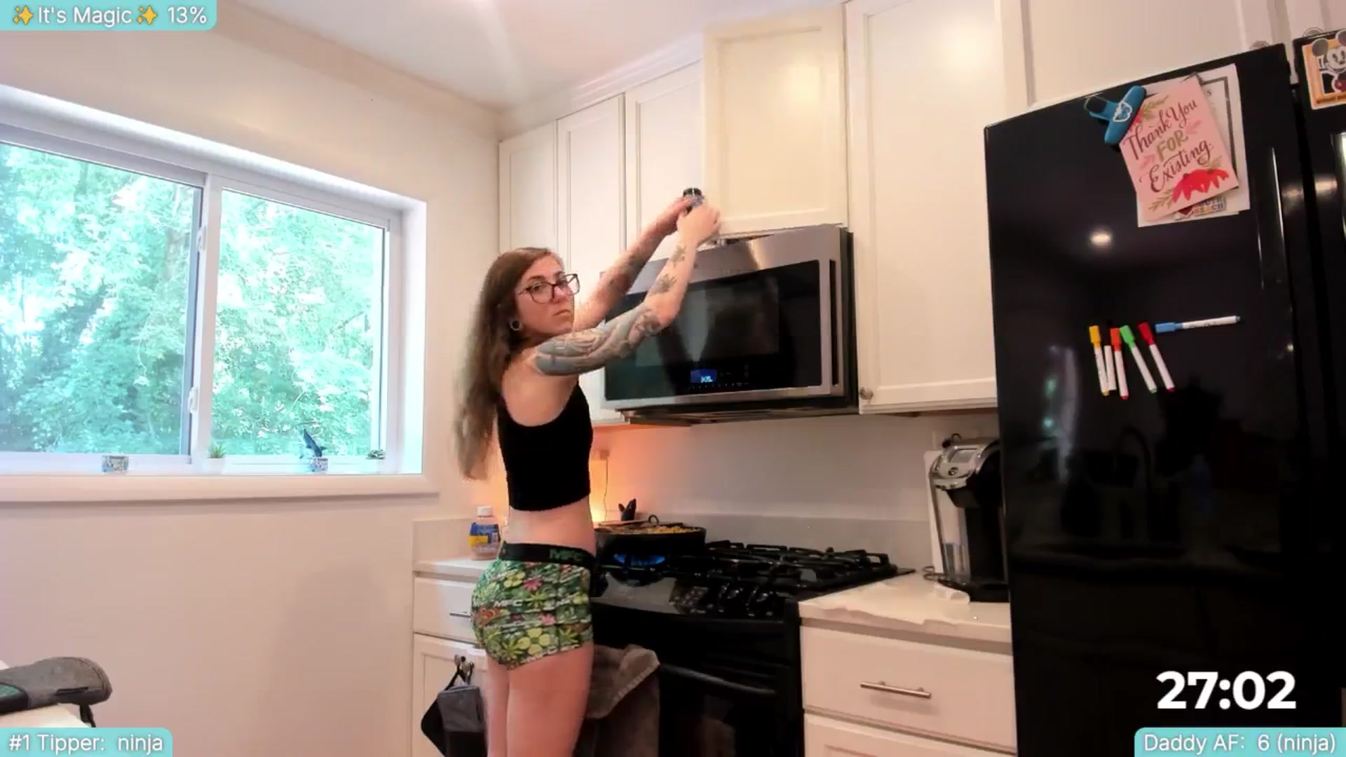 Gallery image thumbnail from TheSharkQueen's myfreecams stream on, 07/26/2025, 19:41 image 10 of 20