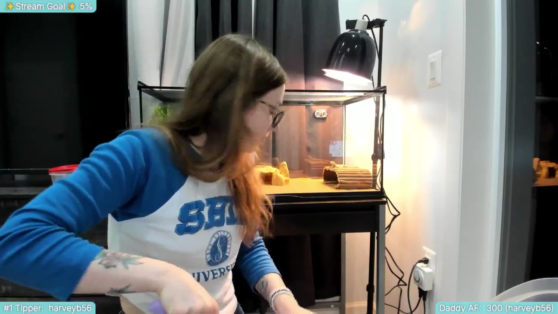 Gallery image thumbnail from TheSharkQueen's myfreecams stream on, 07/30/2025, 02:36 image 11 of 20