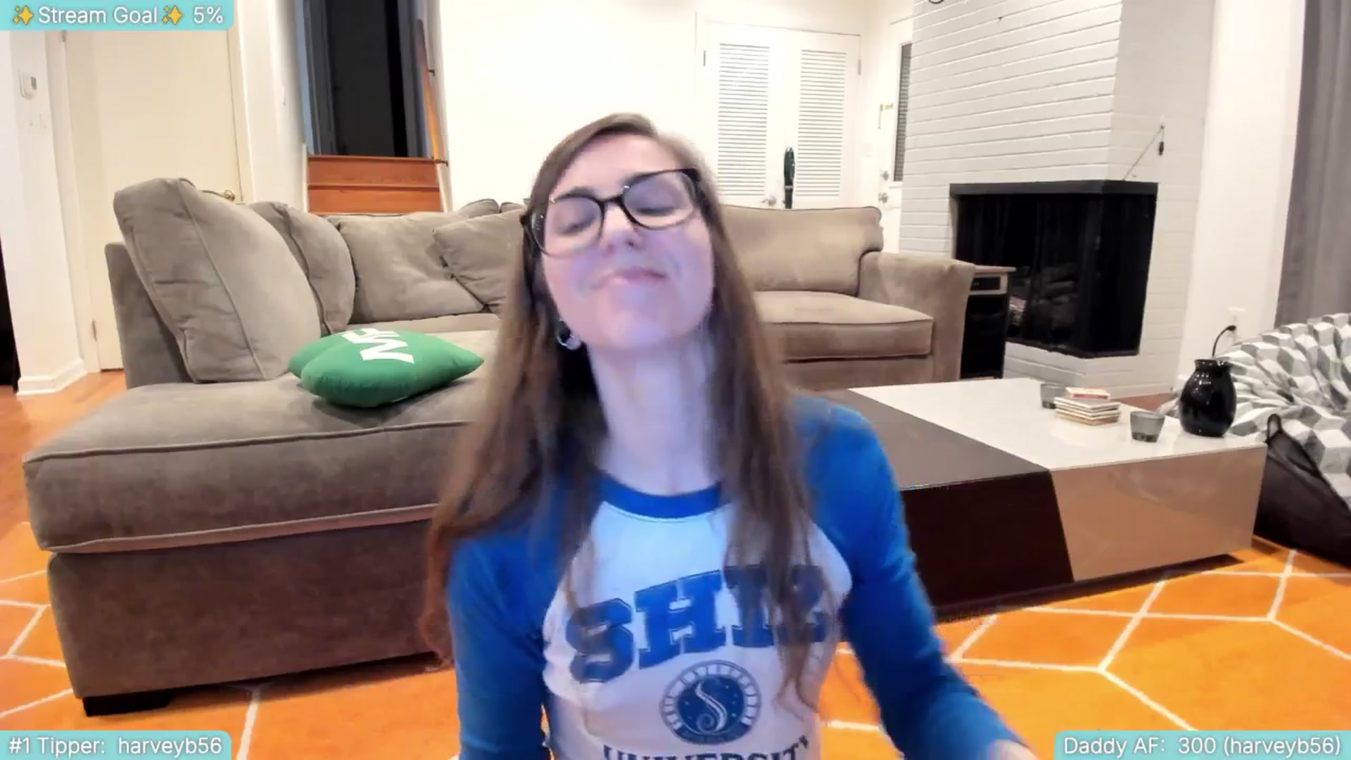 Gallery image thumbnail from TheSharkQueen's myfreecams stream on, 07/30/2025, 02:36 image 20 of 20