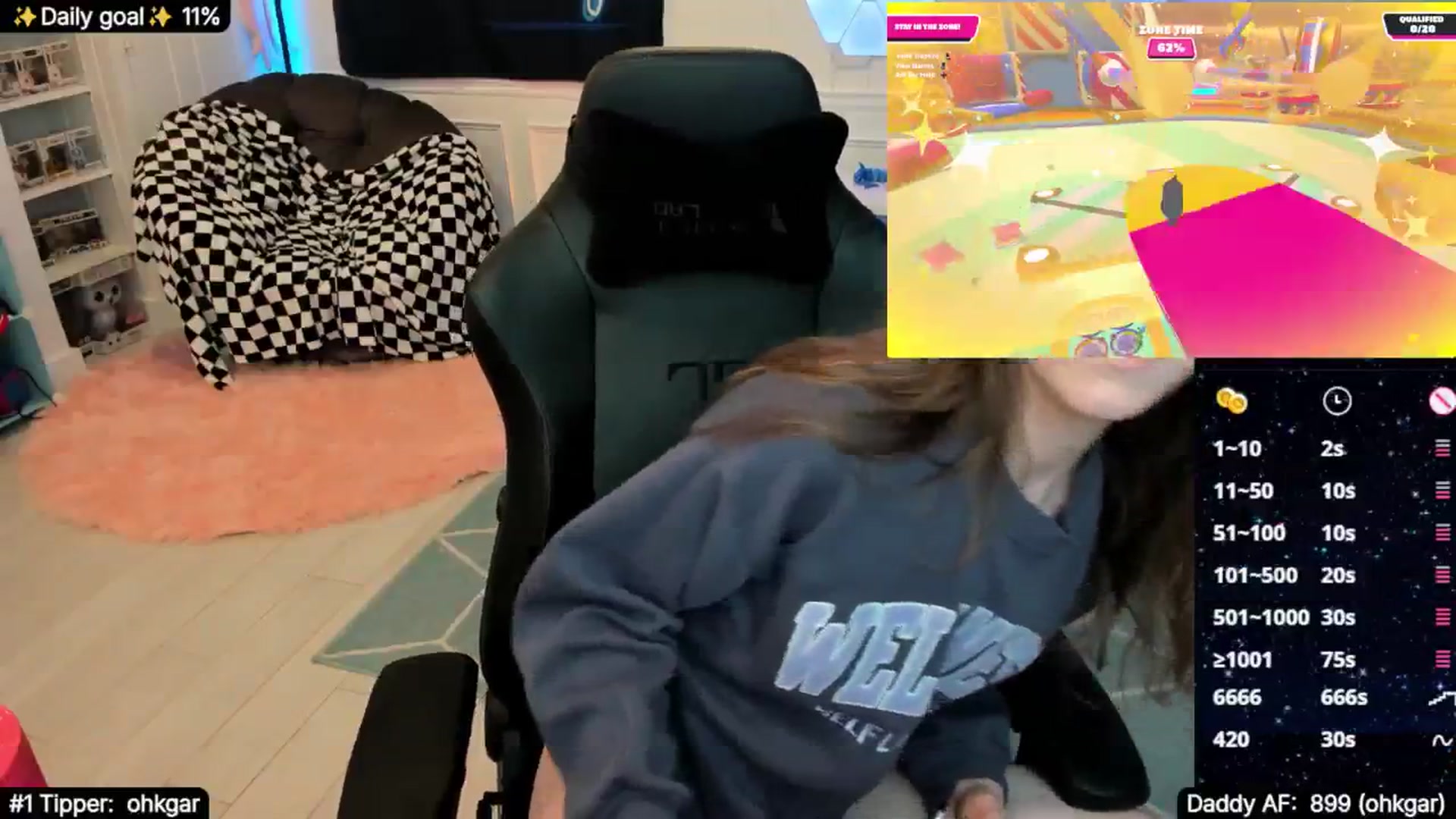 Gallery image thumbnail from TheSharkQueen's myfreecams stream on, 08/07/2025, 03:36 image 13 of 20