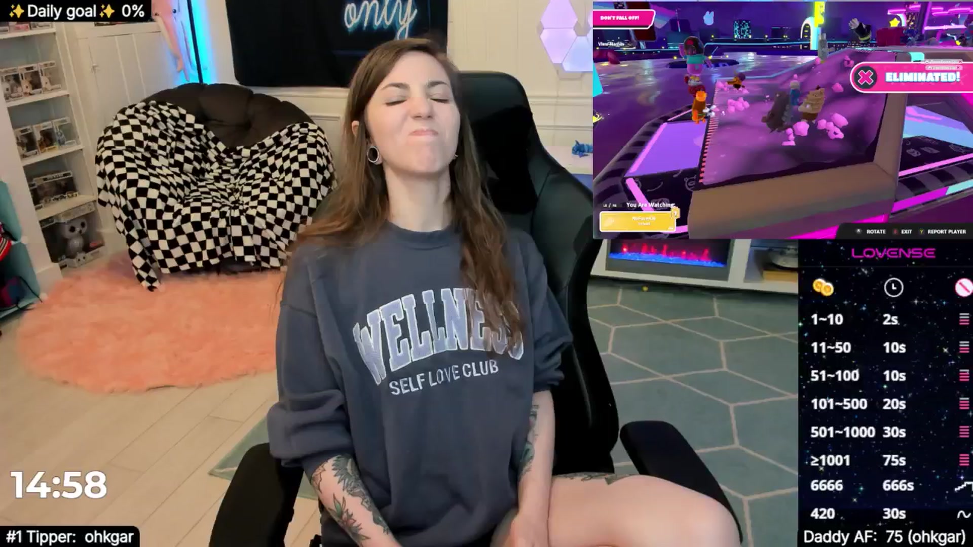 Gallery image thumbnail from TheSharkQueen's myfreecams stream on, 08/07/2025, 03:36 image 5 of 20