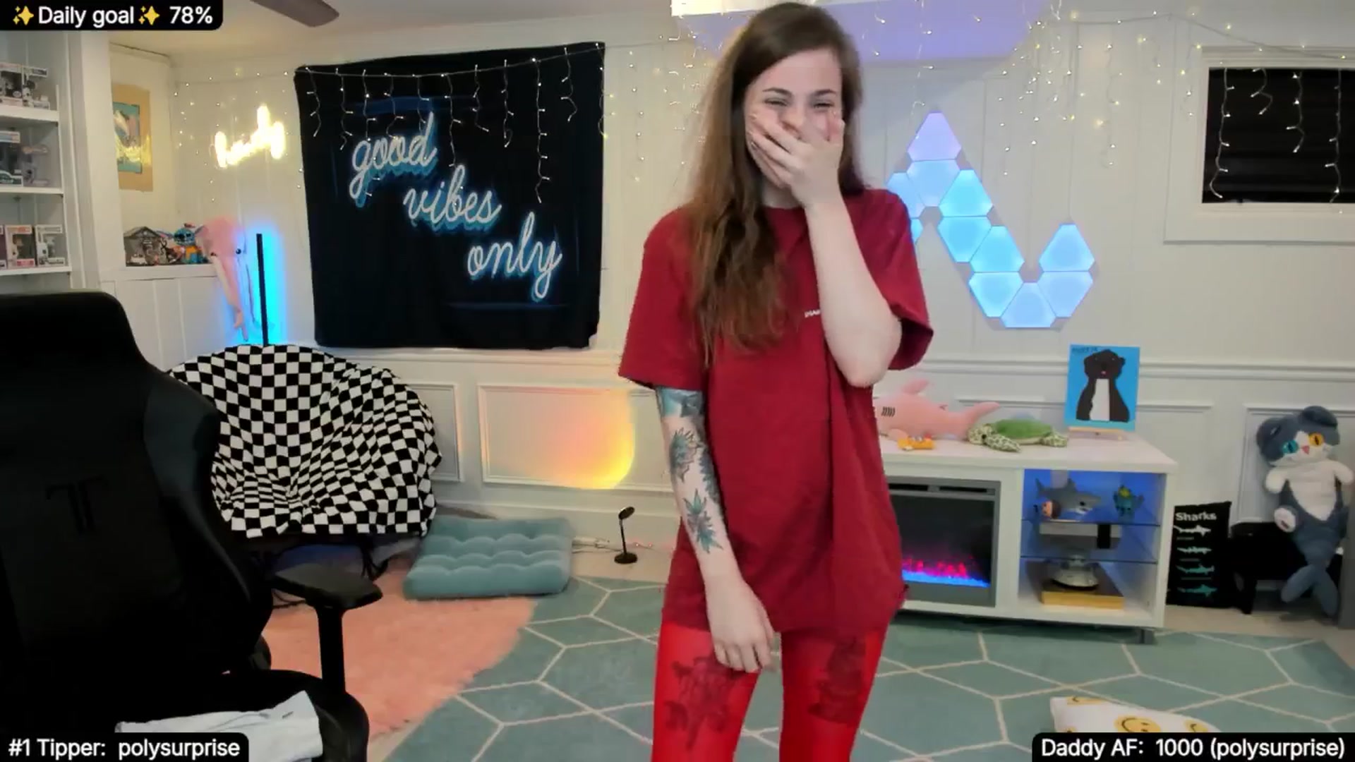 Gallery image thumbnail from TheSharkQueen's myfreecams stream on, 08/09/2025, 09:34 image 17 of 20