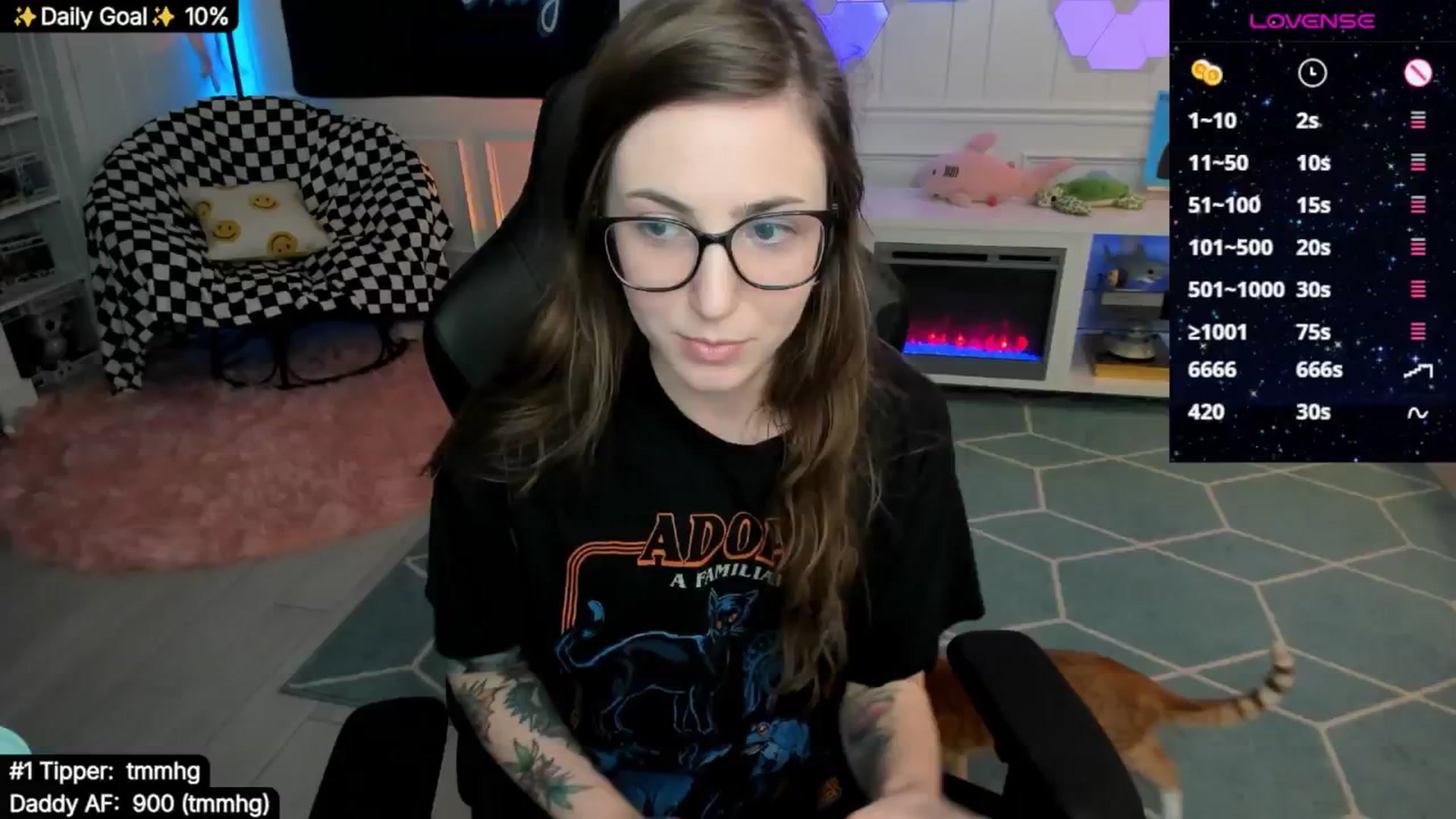 Gallery image thumbnail from TheSharkQueen's myfreecams stream on, 08/13/2025, 05:43 image 1 of 20