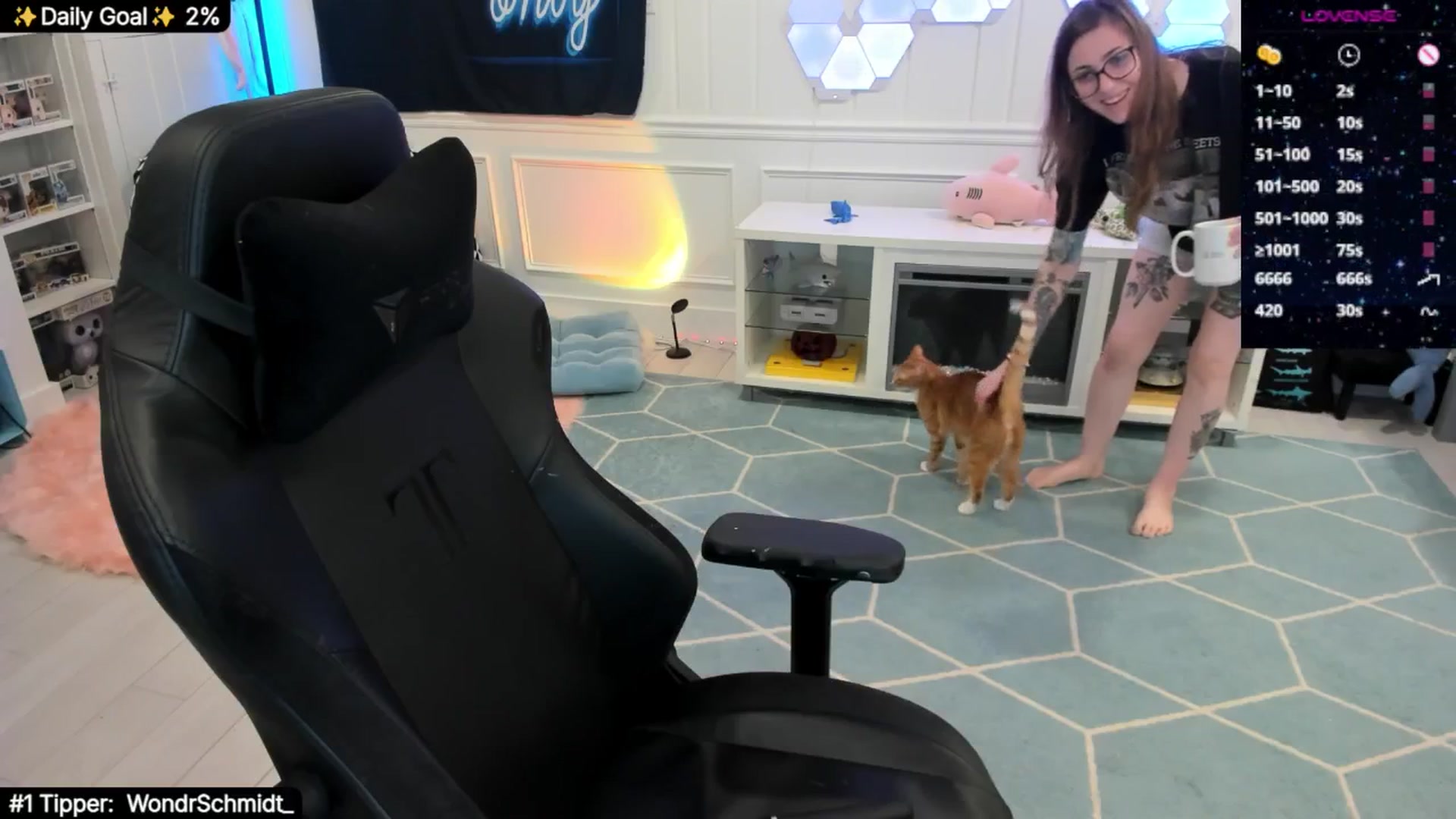 Gallery image thumbnail from TheSharkQueen's myfreecams stream on, 08/18/2025, 22:06 image 7 of 20