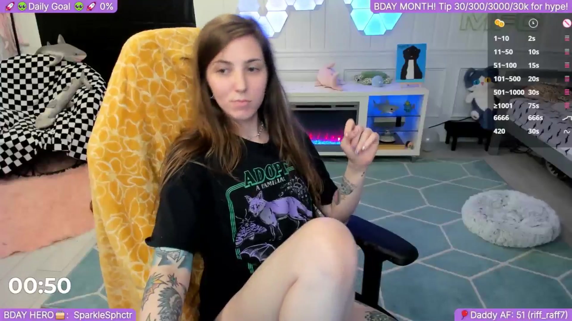 Gallery image thumbnail from TheSharkQueen's myfreecams stream on, 09/19/2025, 03:28 image 20 of 20