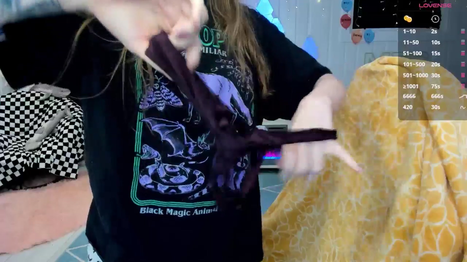 Gallery image thumbnail from TheSharkQueen's myfreecams stream on, 09/19/2025, 03:28 image 12 of 20