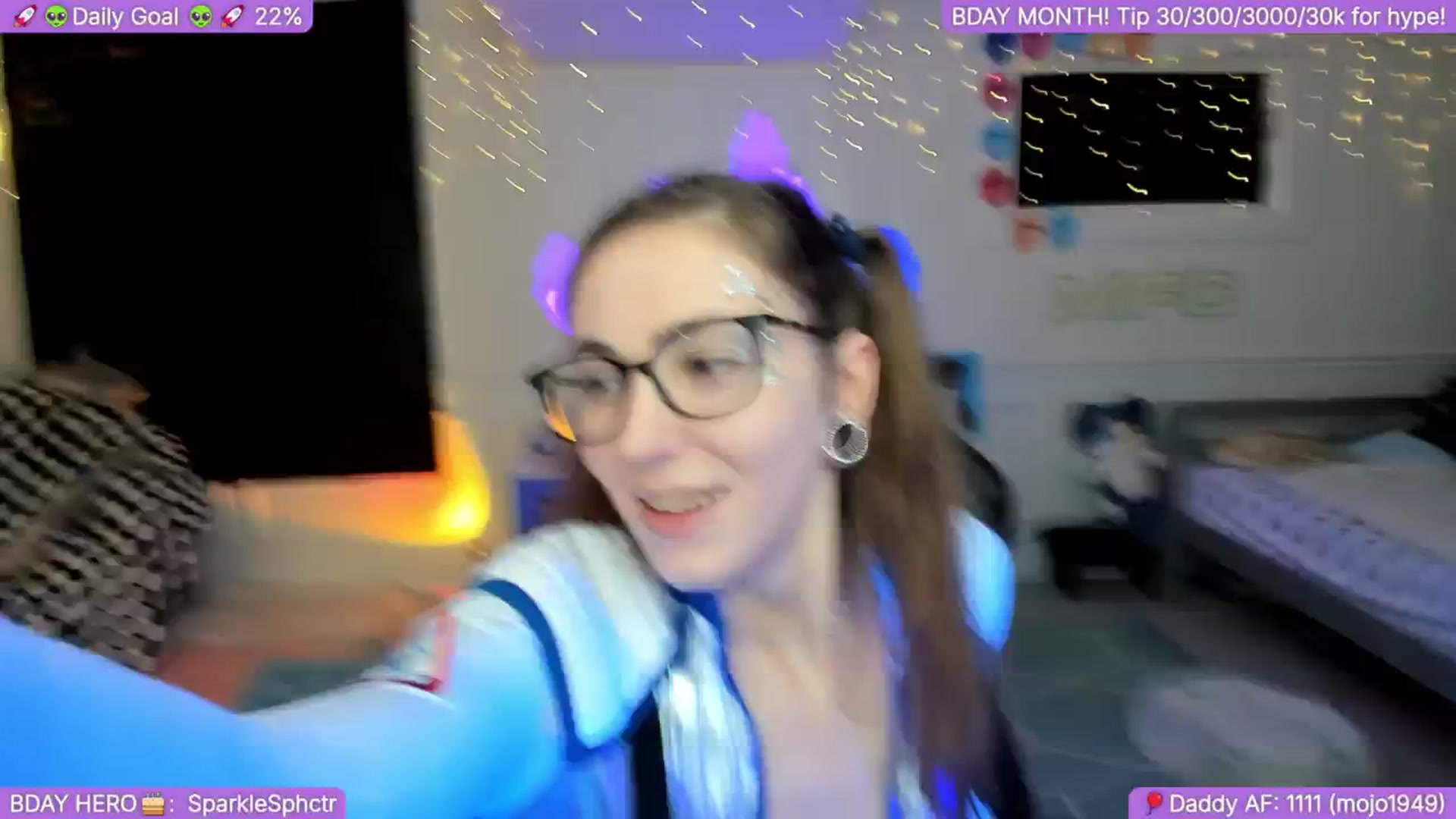 Gallery image thumbnail from TheSharkQueen's myfreecams stream on, 09/20/2025, 04:46 image 4 of 20