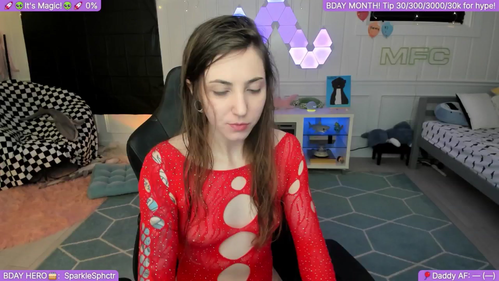 Gallery image thumbnail from TheSharkQueen's myfreecams stream on, 09/27/2025, 02:16 image 5 of 20