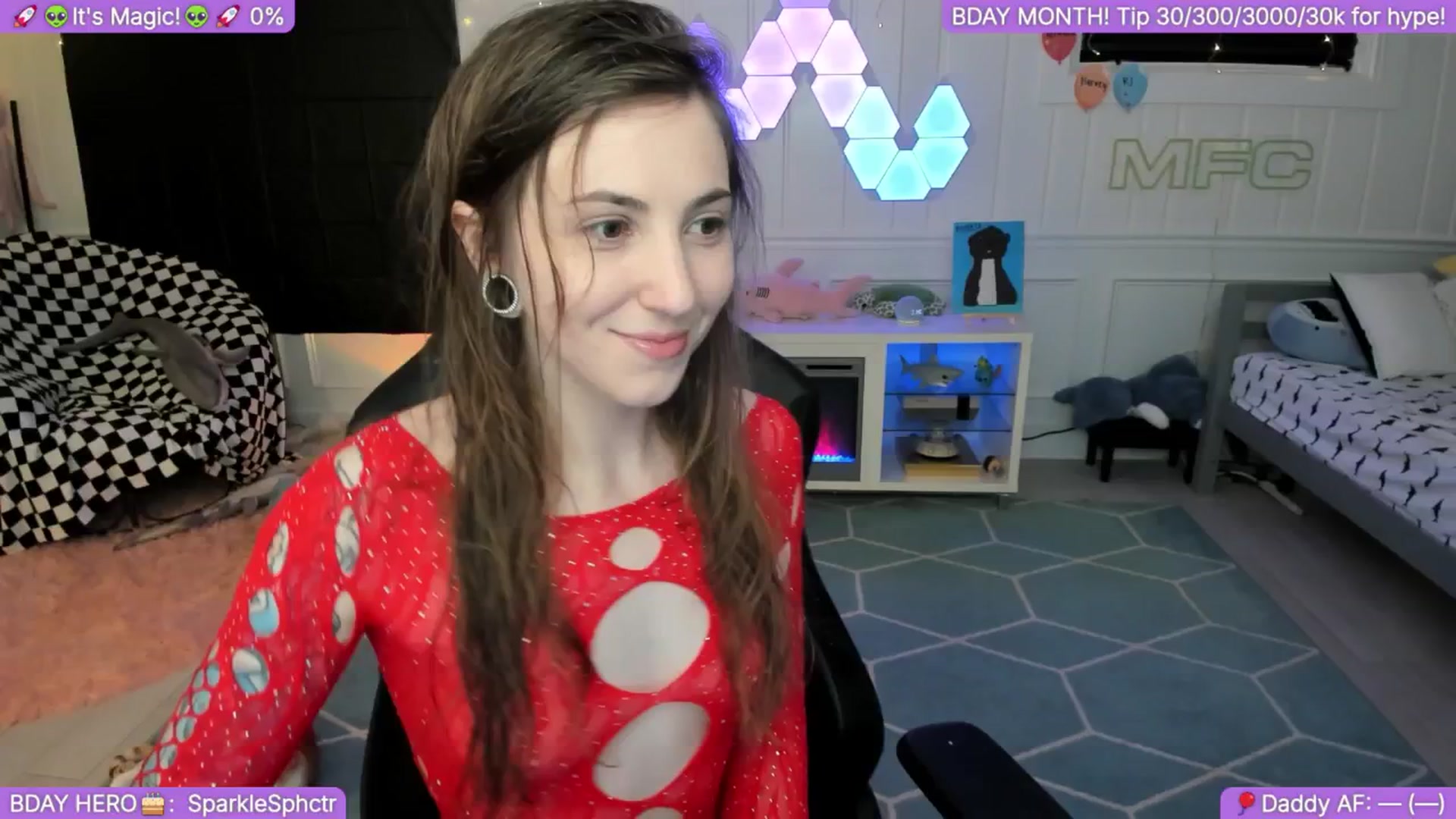 Gallery image thumbnail from TheSharkQueen's myfreecams stream on, 09/27/2025, 02:16 image 3 of 20
