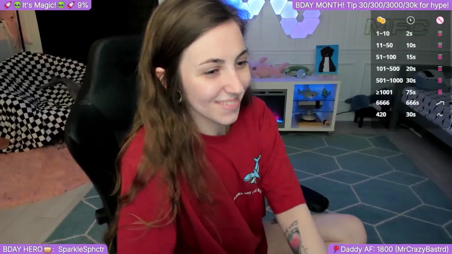 Gallery image thumbnail from TheSharkQueen's myfreecams stream on, 09/28/2025, 06:52 image 17 of 20