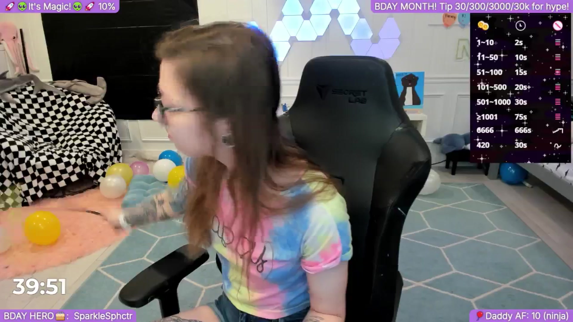Gallery image thumbnail from TheSharkQueen's myfreecams stream on, 09/29/2025, 20:22 image 7 of 20