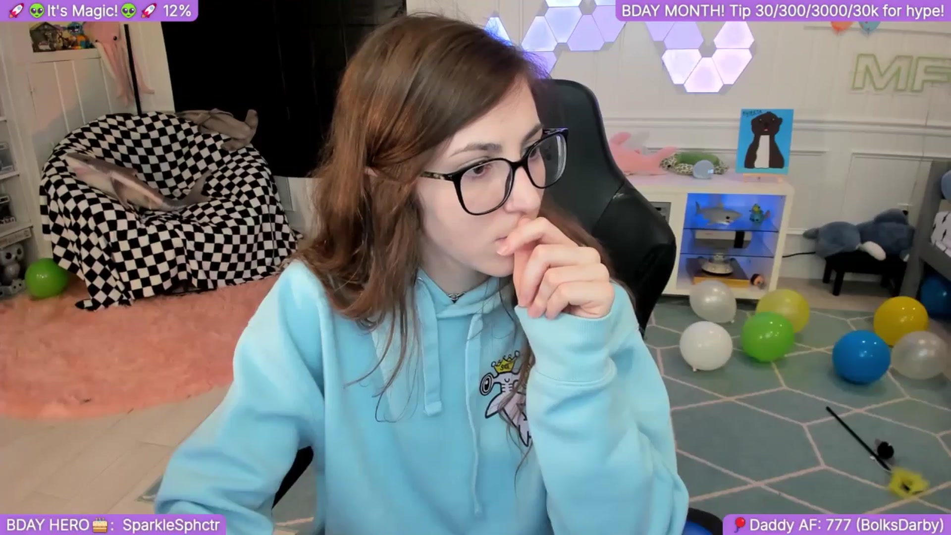 Gallery image thumbnail from TheSharkQueen's myfreecams stream on, 09/30/2025, 05:43 image 19 of 20