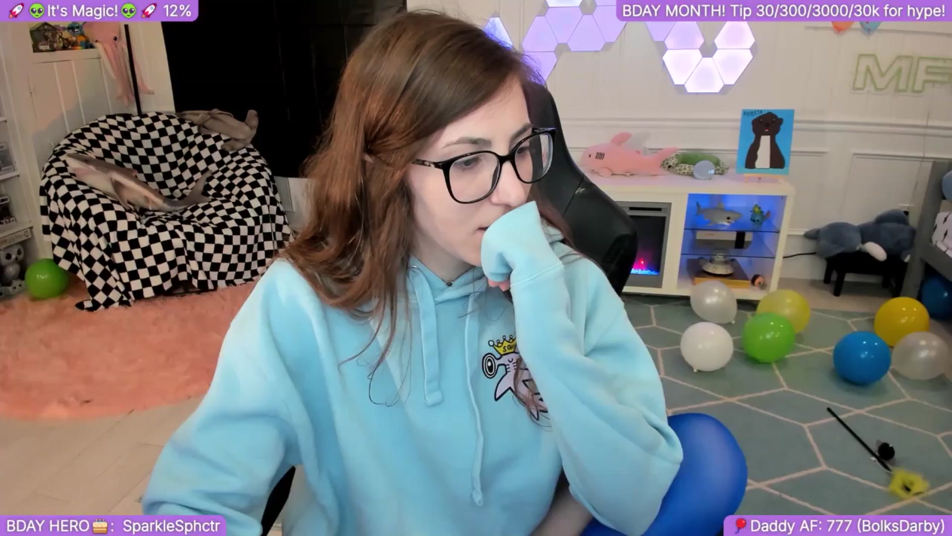 Gallery image thumbnail from TheSharkQueen's myfreecams stream on, 09/30/2025, 05:43 image 18 of 20