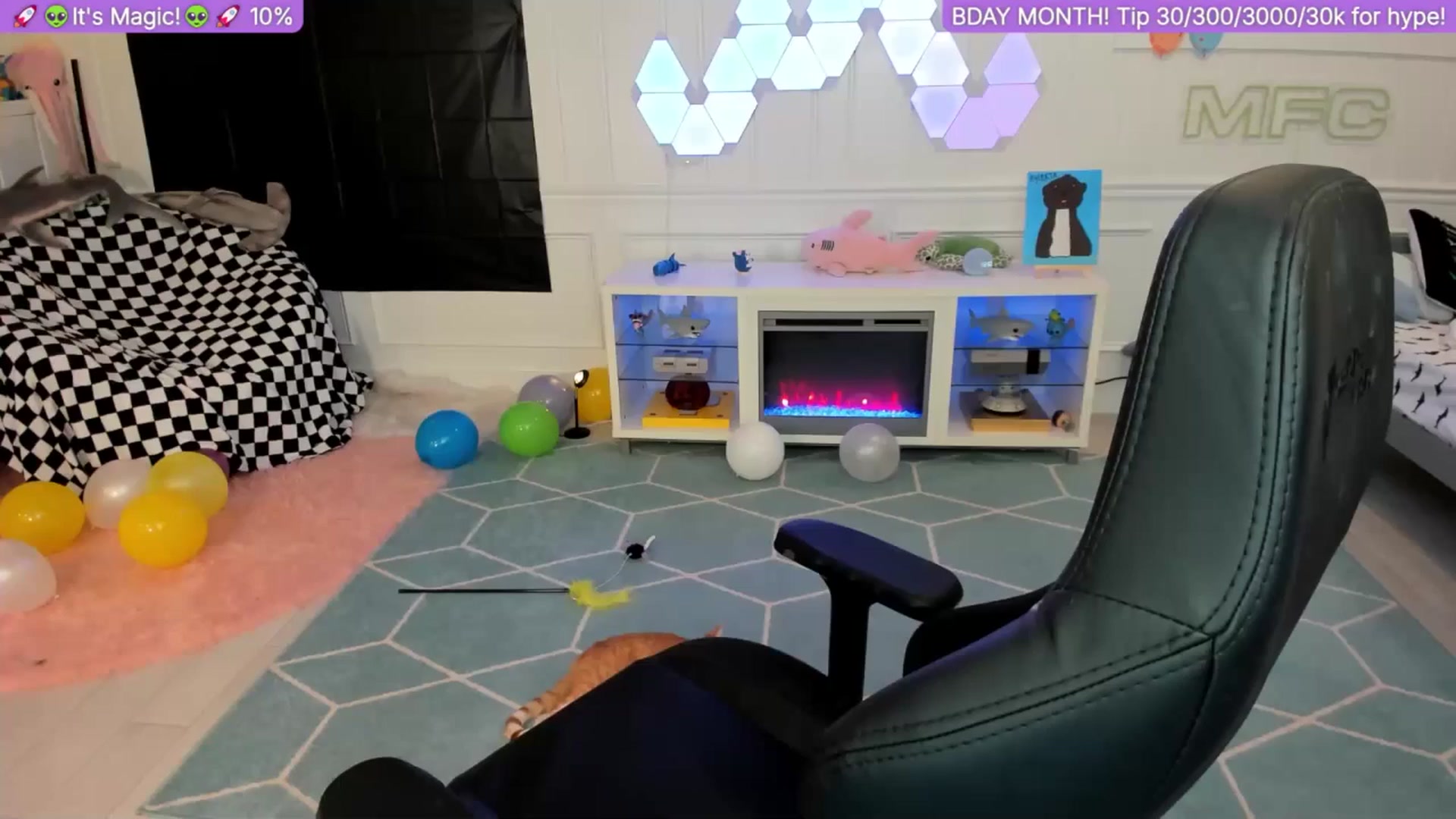 Gallery image thumbnail from TheSharkQueen's myfreecams stream on, 09/30/2025, 05:43 image 4 of 20