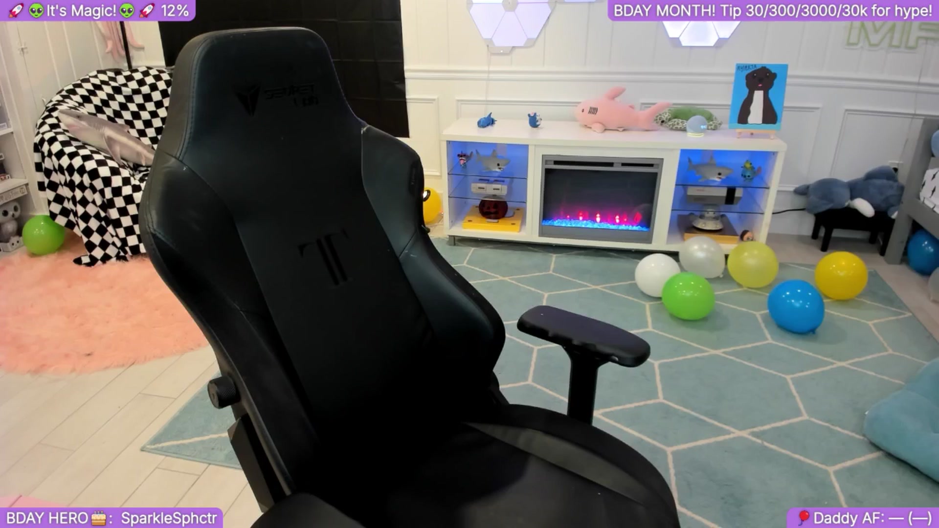 Gallery image thumbnail from TheSharkQueen's myfreecams stream on, 10/01/2025, 06:01 image 1 of 20