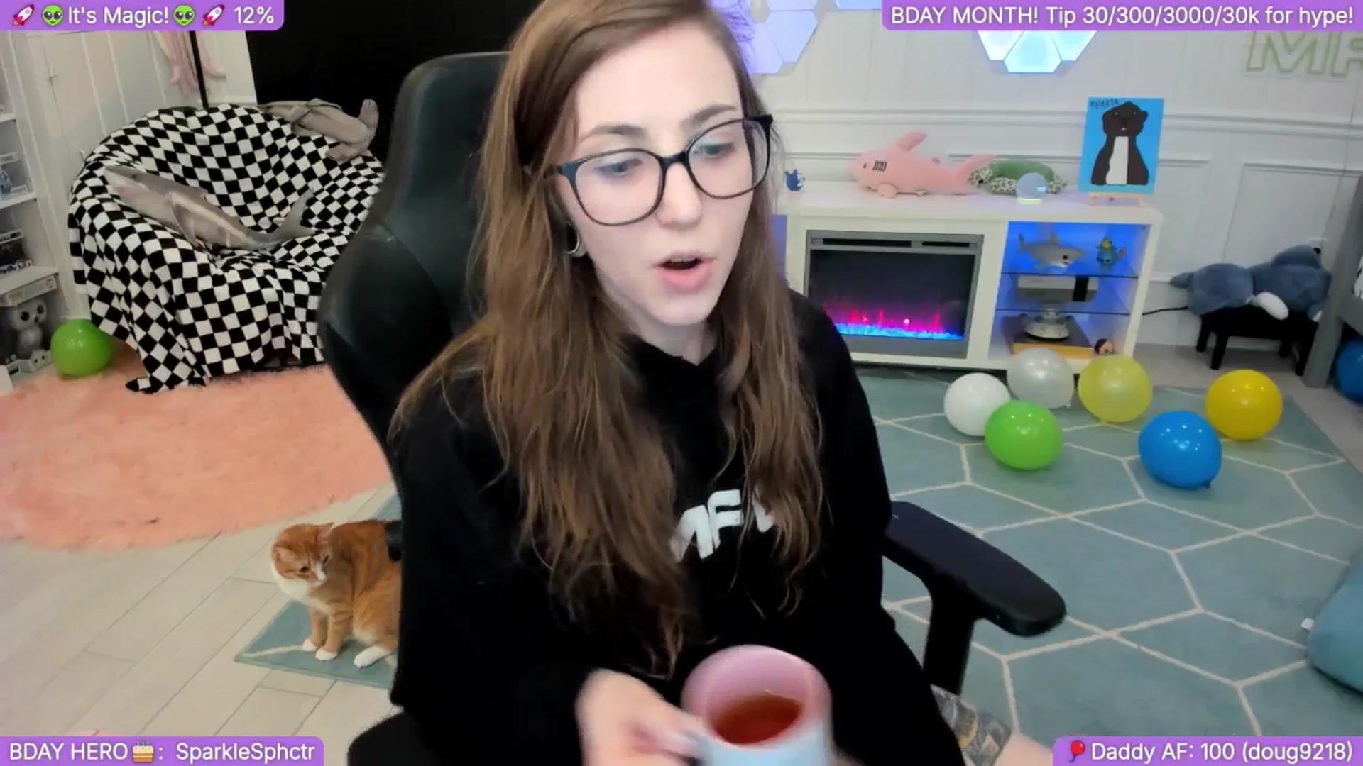 Gallery image thumbnail from TheSharkQueen's myfreecams stream on, 10/01/2025, 06:01 image 2 of 20