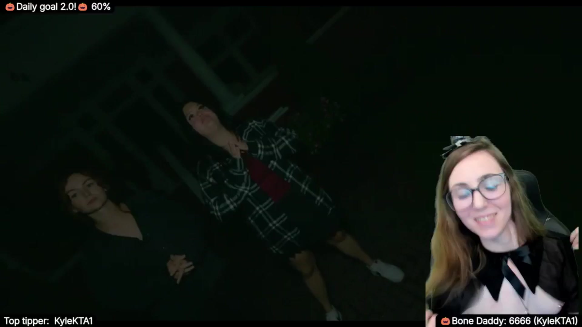 Gallery image thumbnail from TheSharkQueen's myfreecams stream on, 10/04/2025, 06:52 image 1 of 20