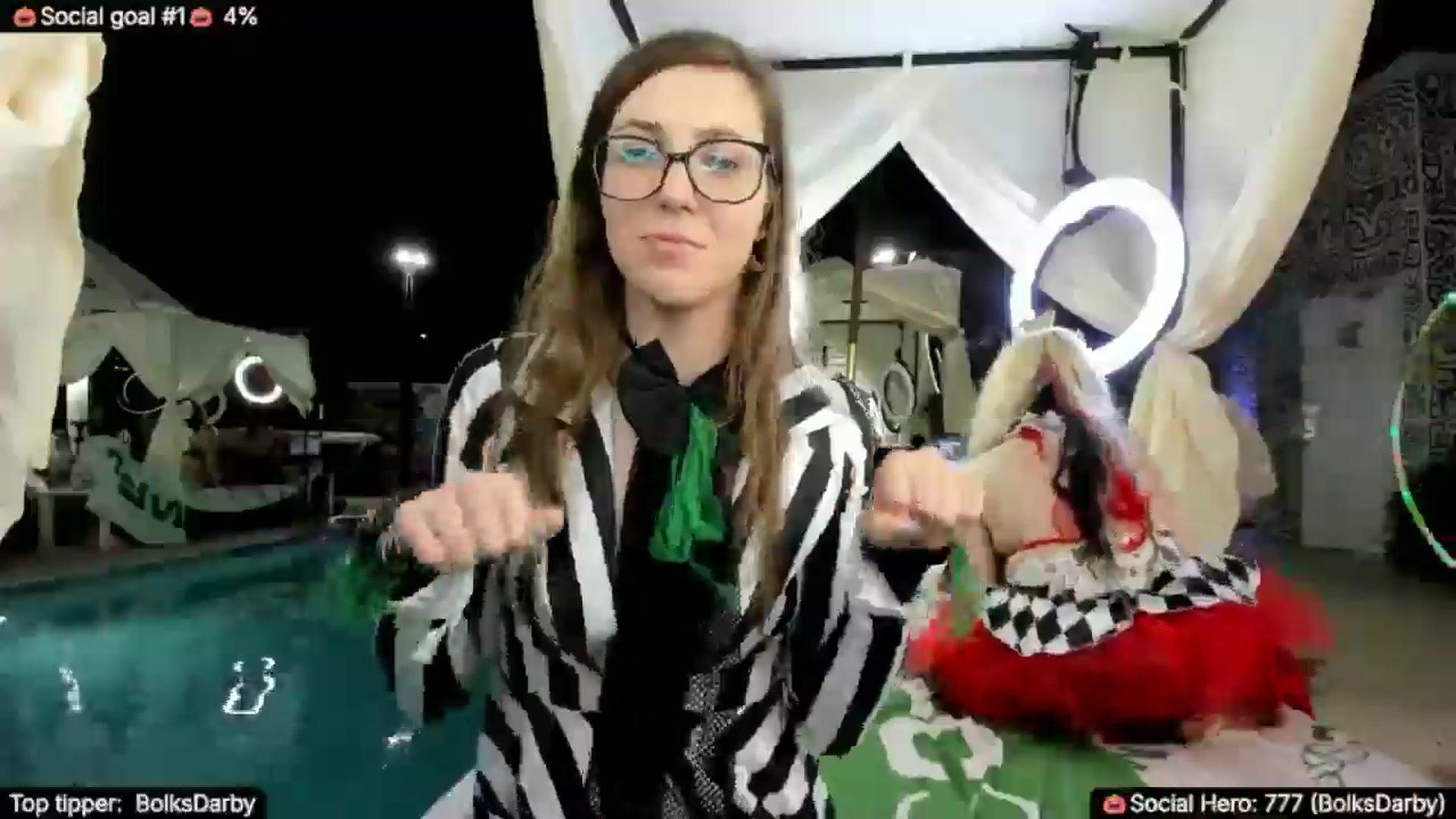 Gallery image thumbnail from TheSharkQueen's myfreecams stream on, 10/07/2025, 02:32 image 20 of 20
