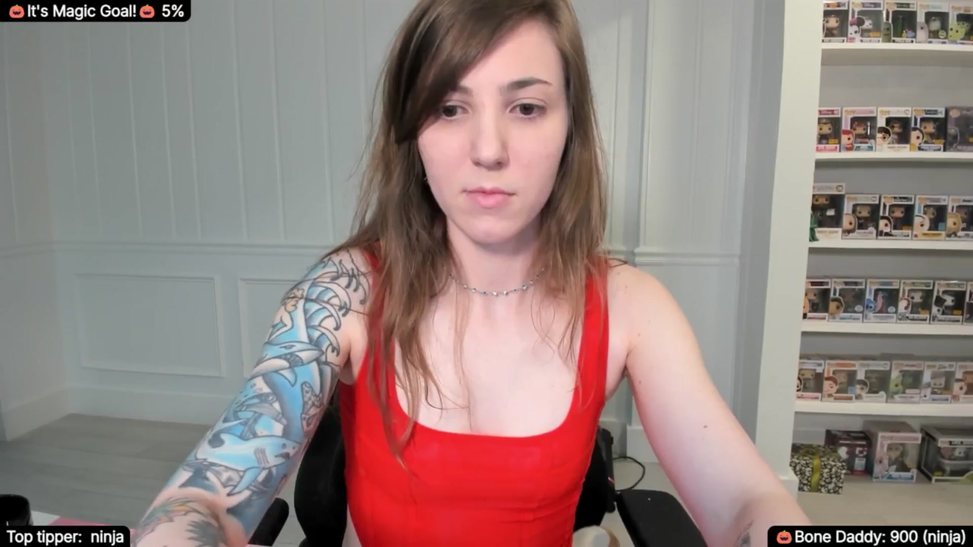 Gallery image thumbnail from TheSharkQueen's myfreecams stream on, 10/25/2025, 06:41 image 4 of 20