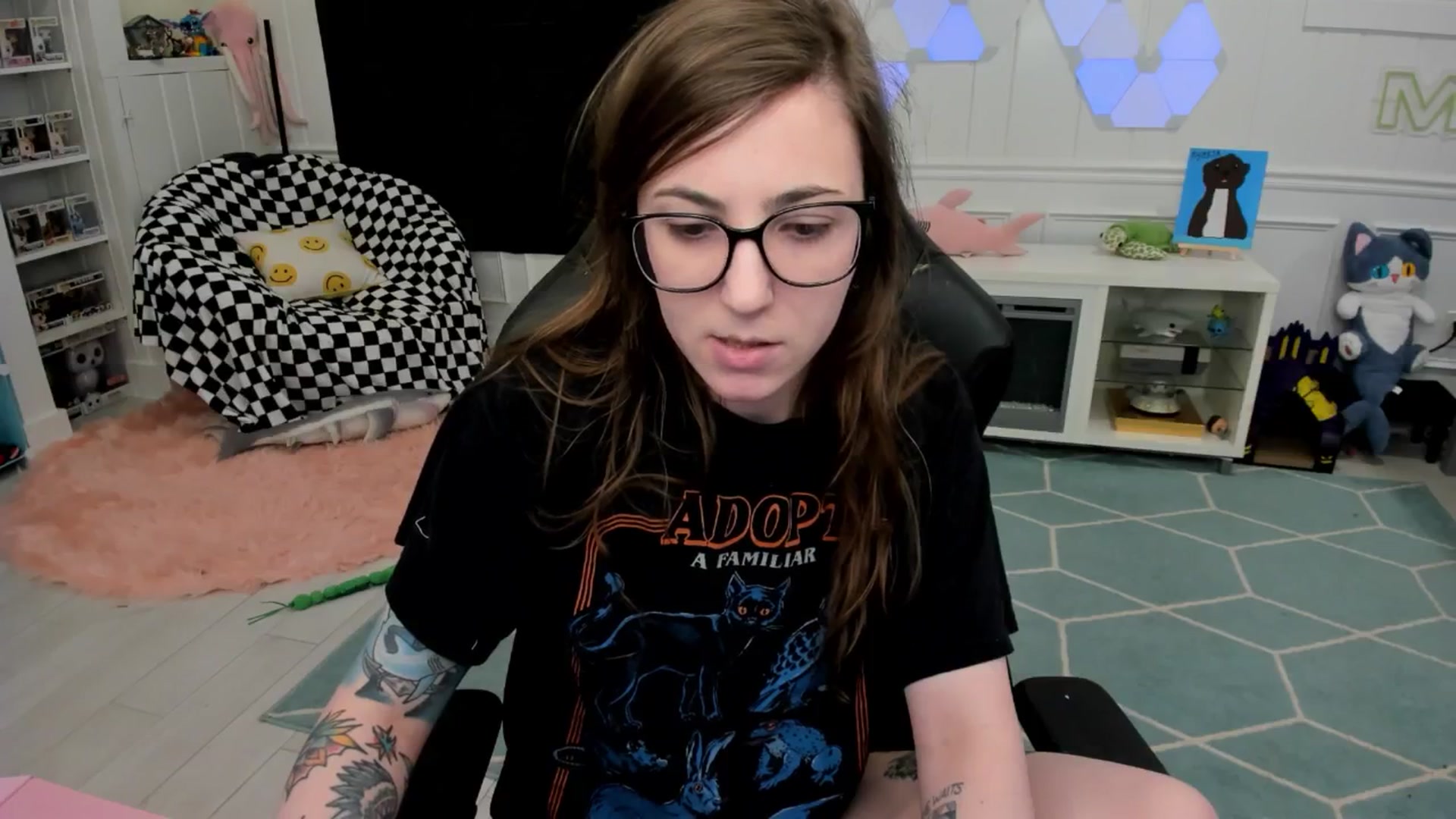 Gallery image thumbnail from TheSharkQueen's myfreecams stream on, 10/29/2025, 04:13 image 2 of 20