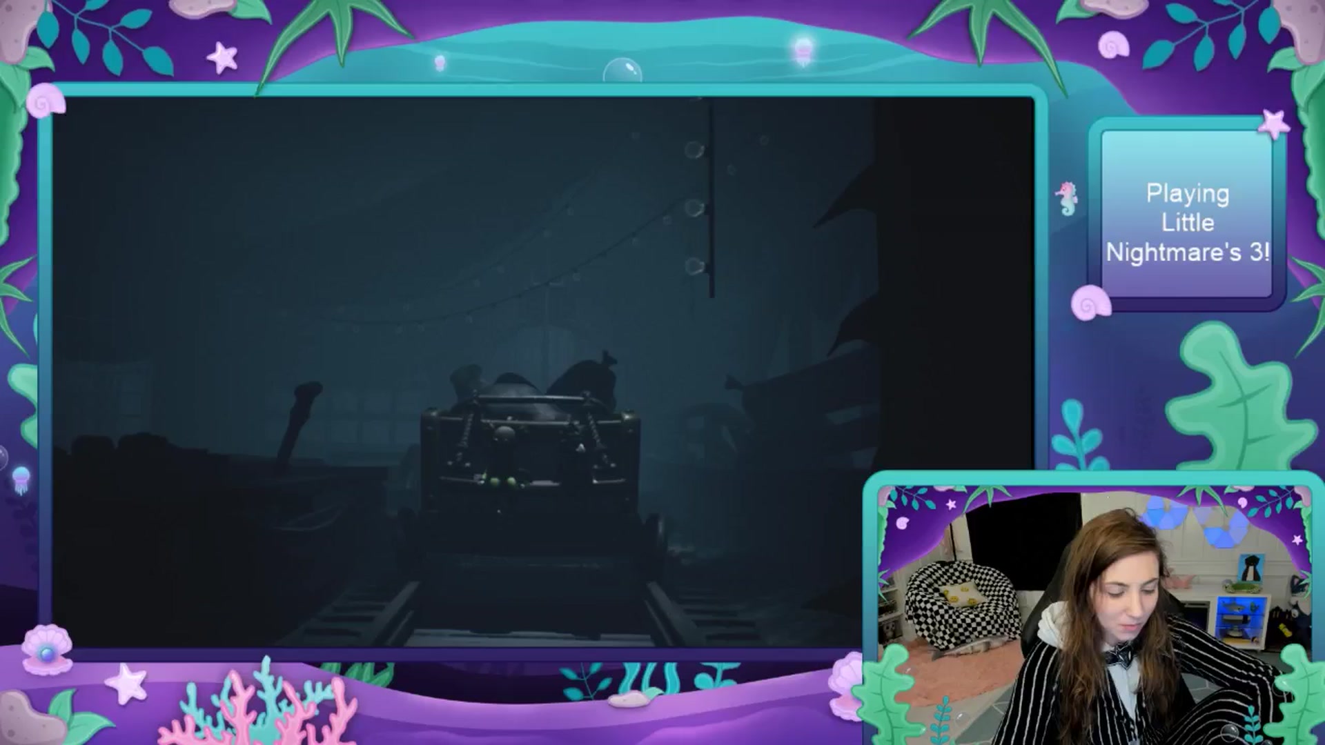 Gallery image thumbnail from TheSharkQueen's myfreecams stream on, 10/30/2025, 03:11 image 12 of 20
