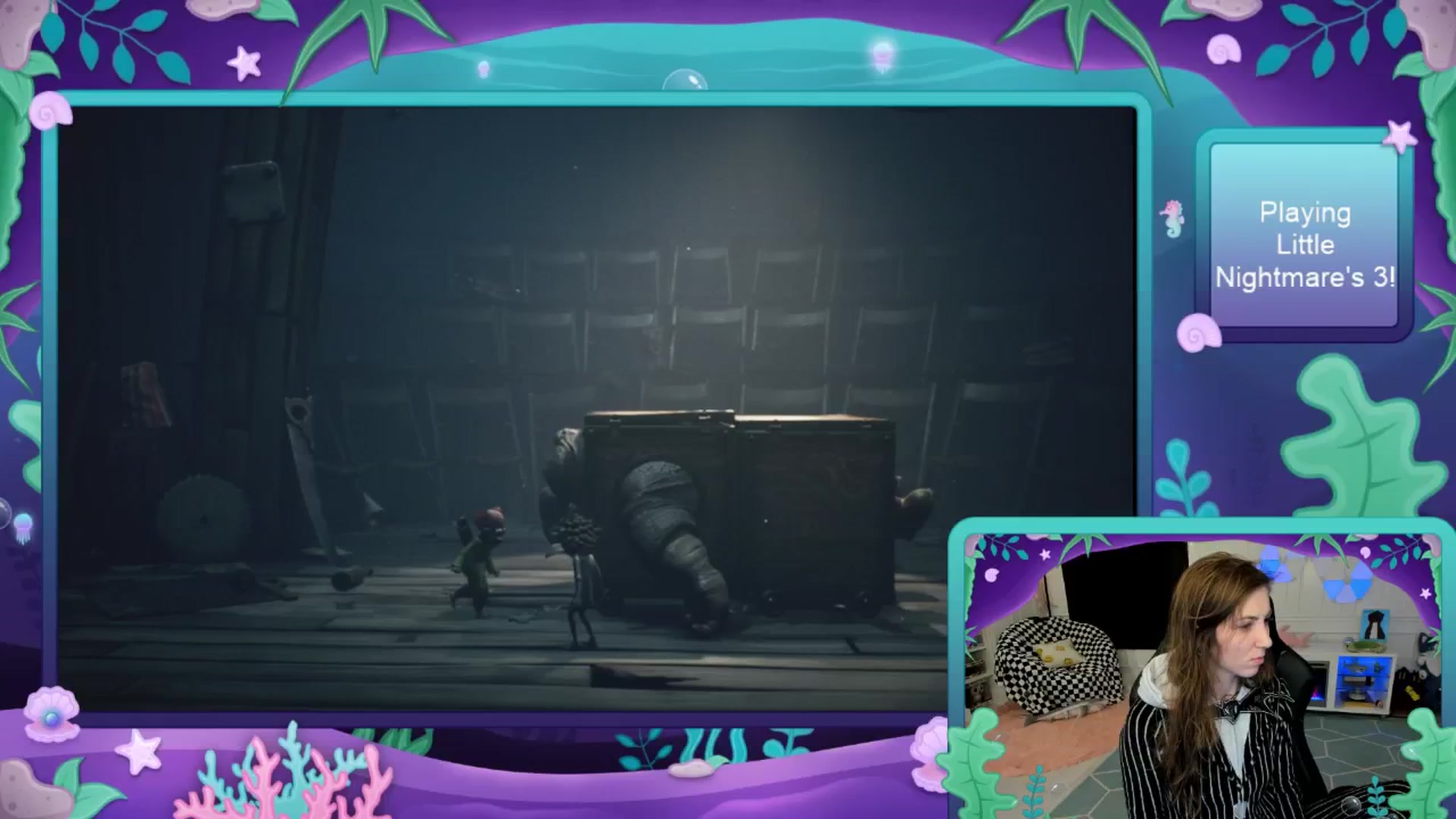Gallery image thumbnail from TheSharkQueen's myfreecams stream on, 10/30/2025, 03:11 image 2 of 20