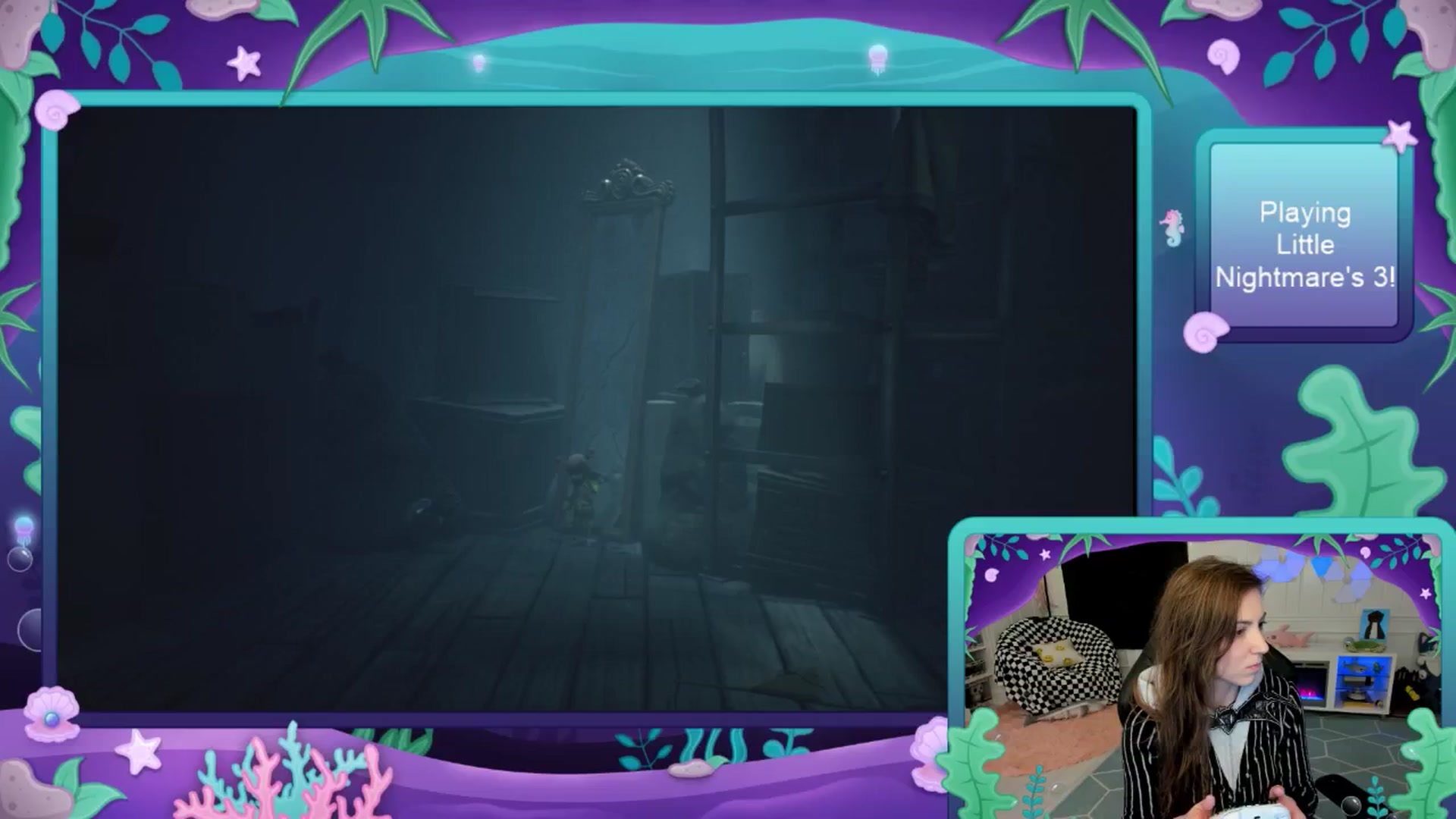Gallery image thumbnail from TheSharkQueen's myfreecams stream on, 10/30/2025, 03:11 image 16 of 20