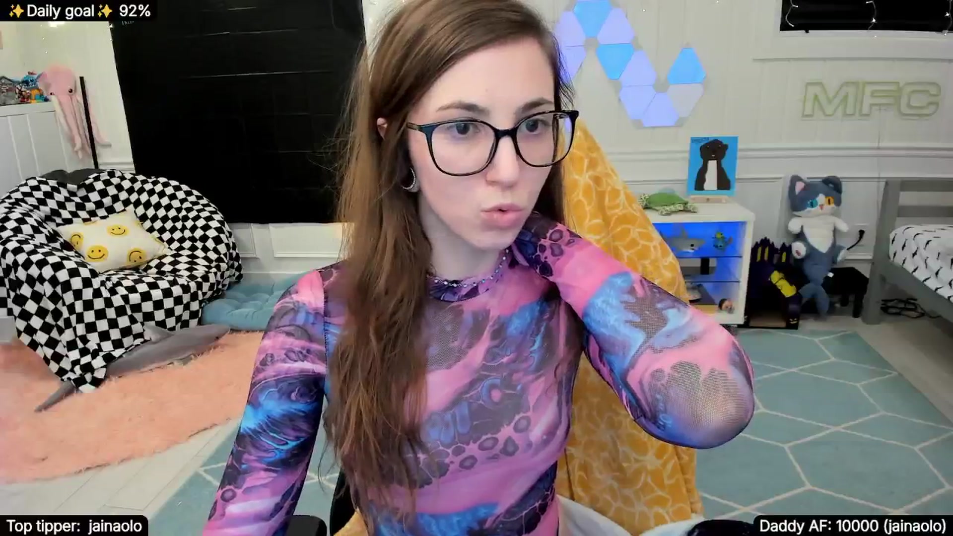Gallery image thumbnail from TheSharkQueen's myfreecams stream on, 11/05/2025, 09:49 image 3 of 20