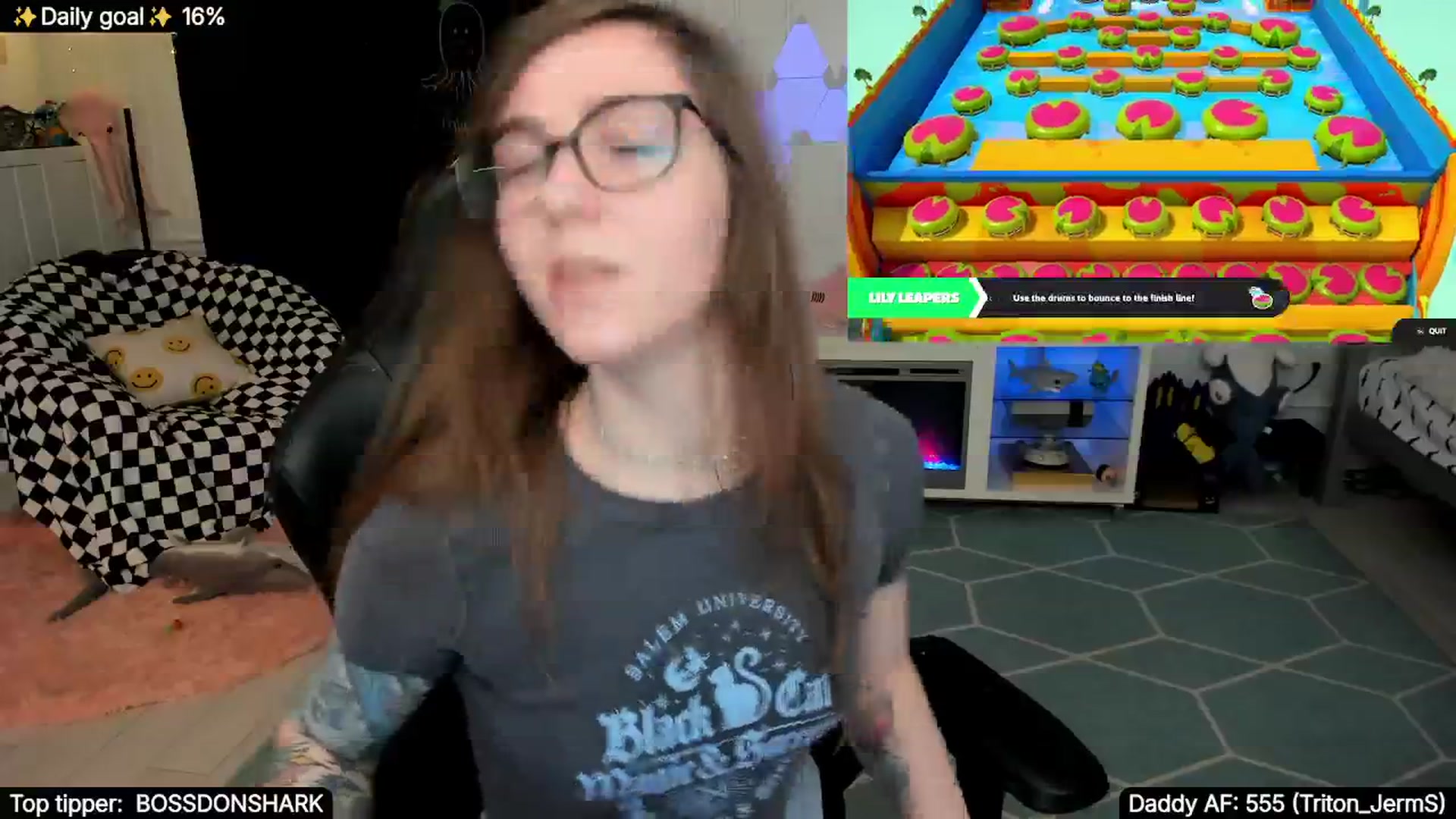Gallery image thumbnail from TheSharkQueen's myfreecams stream on, 11/07/2025, 24:03 image 11 of 20