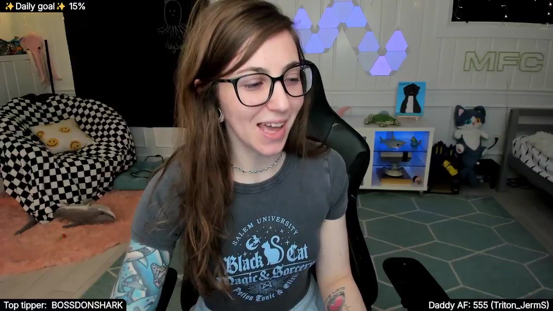 Gallery image thumbnail from TheSharkQueen's myfreecams stream on, 11/07/2025, 24:03 image 7 of 20