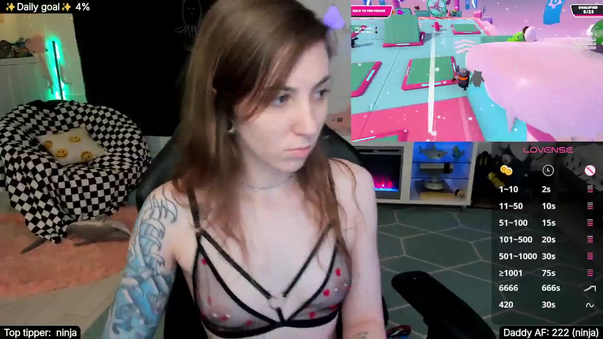 Gallery image thumbnail from TheSharkQueen's myfreecams stream on, 11/08/2025, 04:47 image 13 of 20