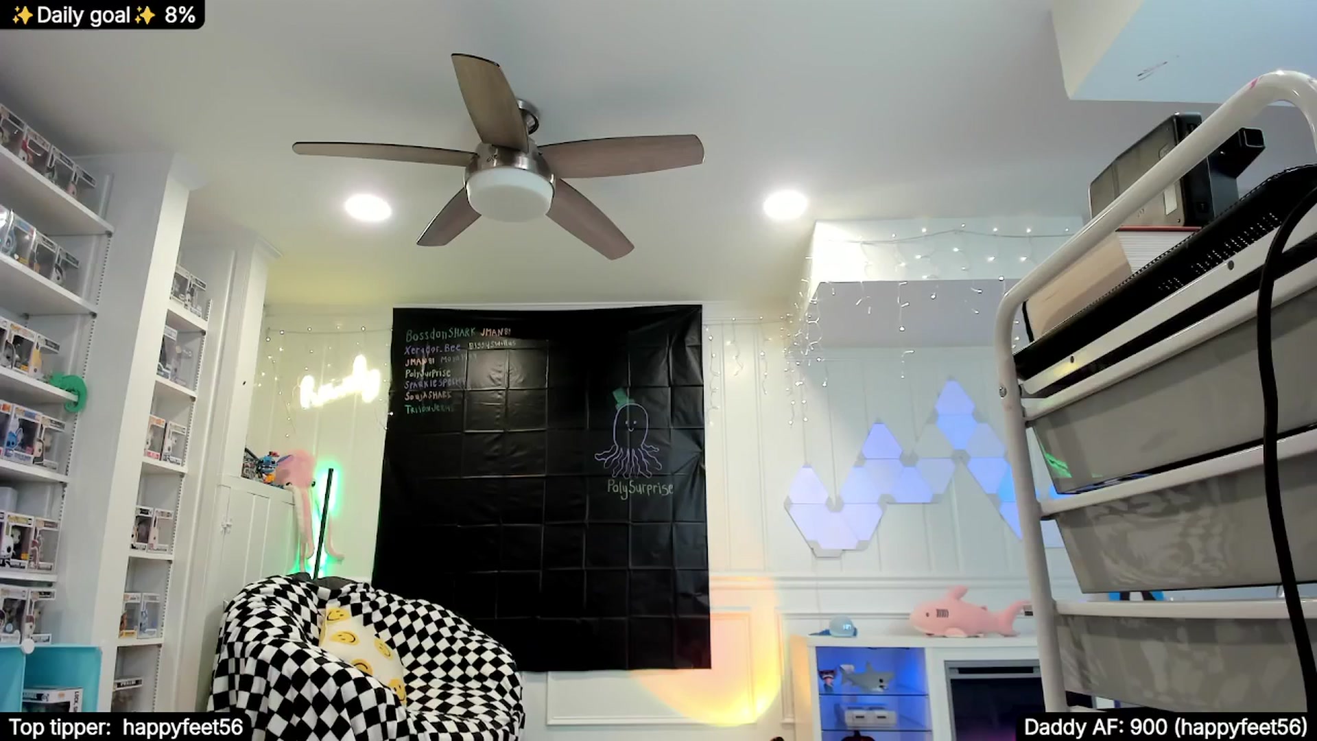 Gallery image thumbnail from TheSharkQueen's myfreecams stream on, 11/09/2025, 09:45 image 5 of 20