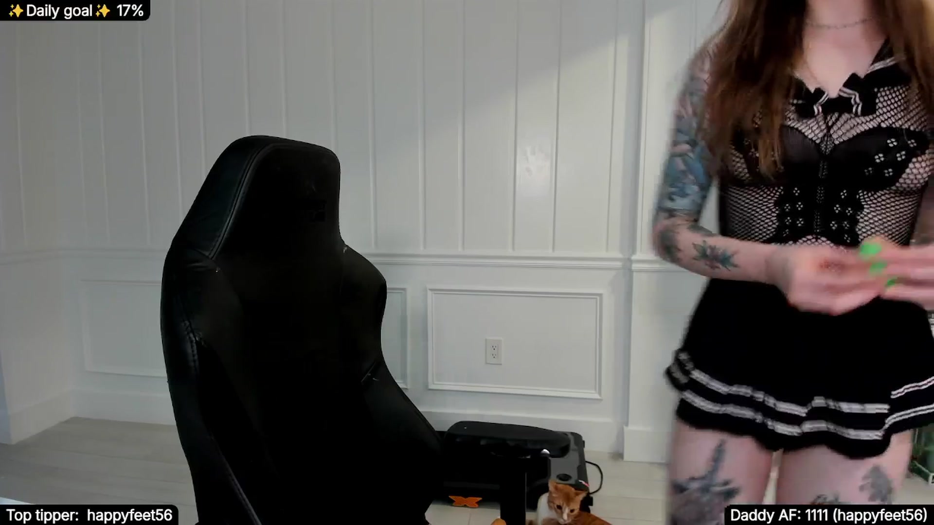 Gallery image thumbnail from TheSharkQueen's myfreecams stream on, 11/09/2025, 09:45 image 11 of 20