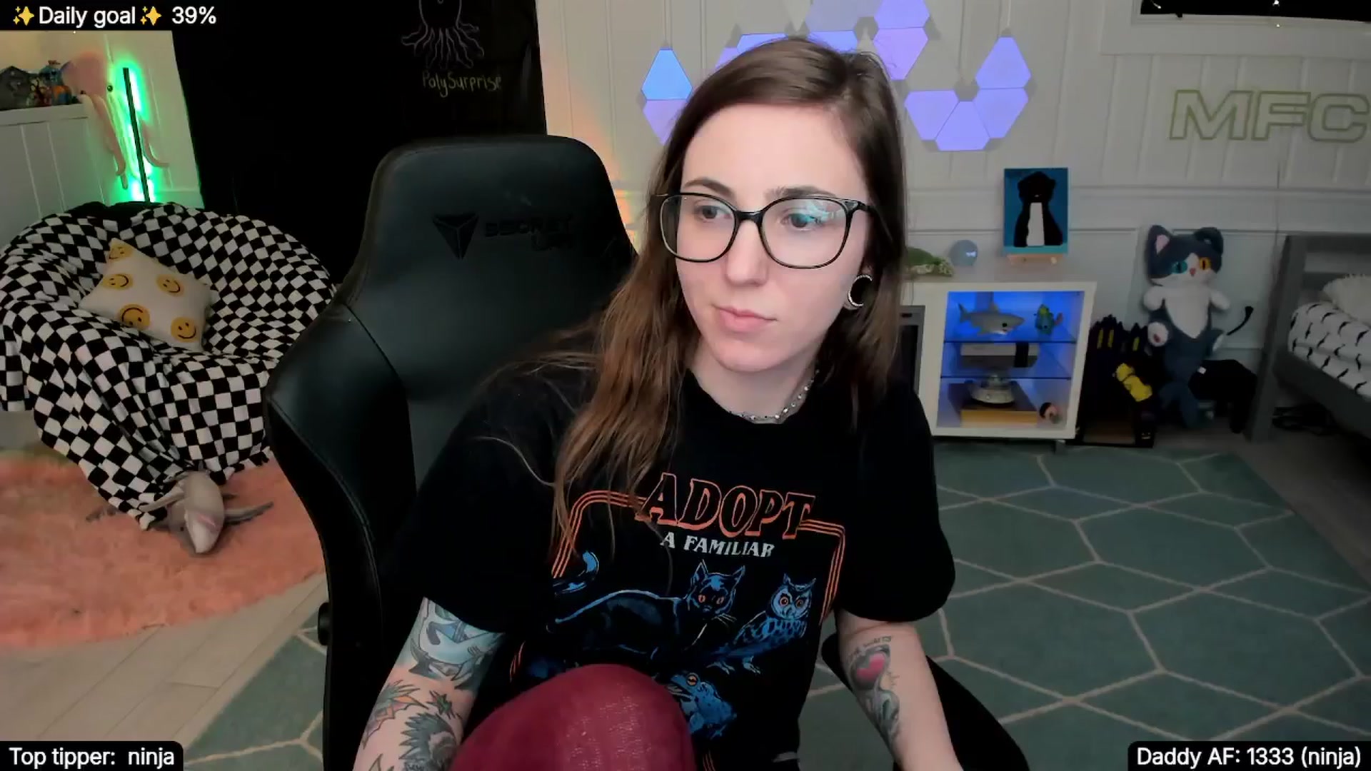 Gallery image thumbnail from TheSharkQueen's myfreecams stream on, 11/09/2025, 10:02 image 4 of 20