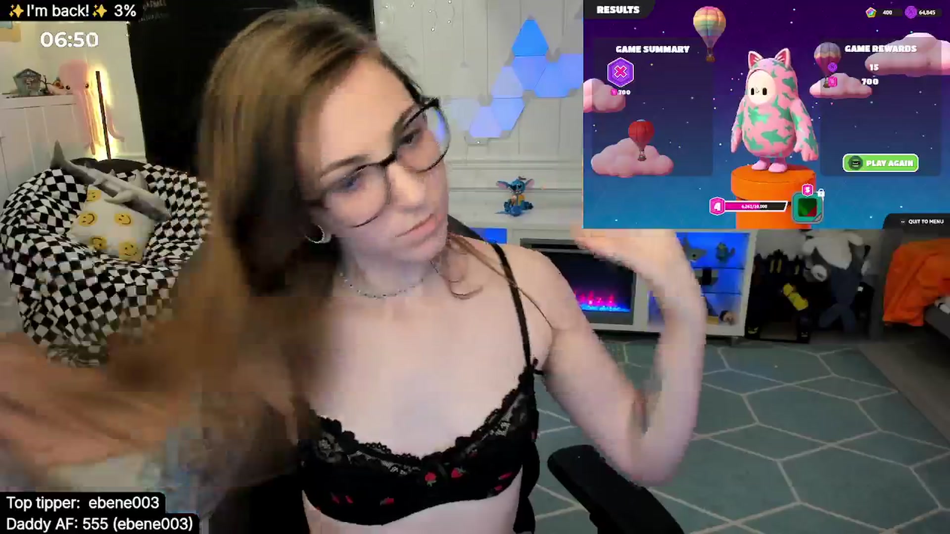 Gallery image thumbnail from TheSharkQueen's myfreecams stream on, 11/19/2025, 05:22 image 6 of 20
