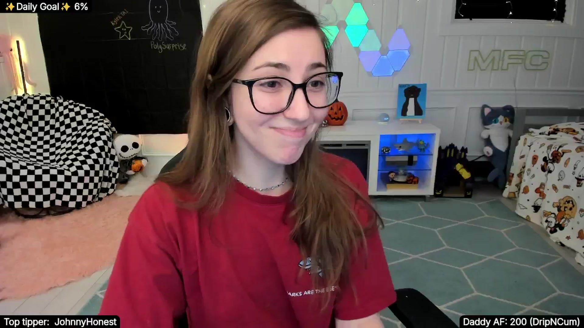 Gallery image thumbnail from TheSharkQueen's myfreecams stream on, 11/20/2025, 23:01 image 17 of 20