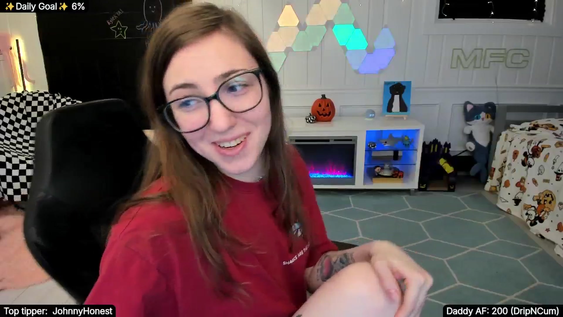 Gallery image thumbnail from TheSharkQueen's myfreecams stream on, 11/20/2025, 23:01 image 19 of 20