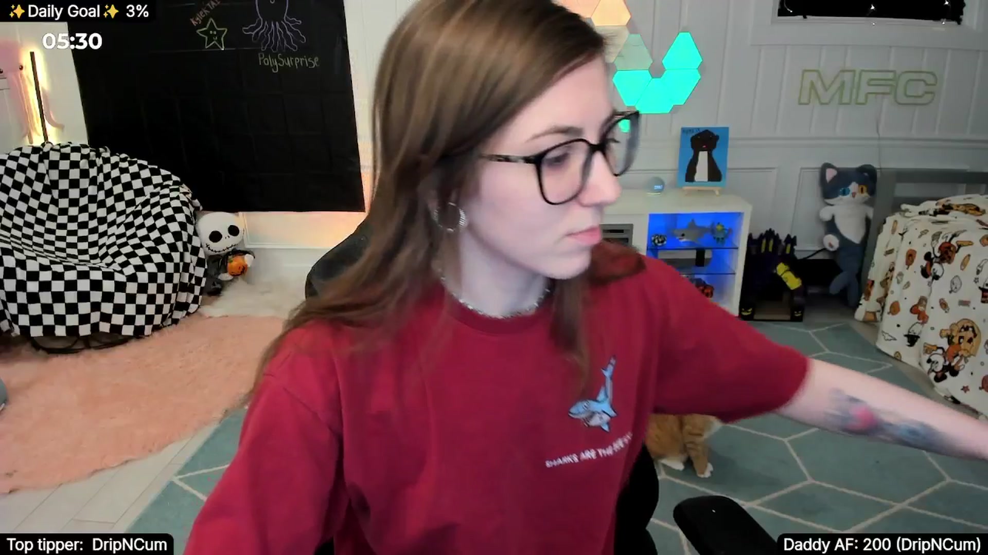 Gallery image thumbnail from TheSharkQueen's myfreecams stream on, 11/20/2025, 23:01 image 8 of 20