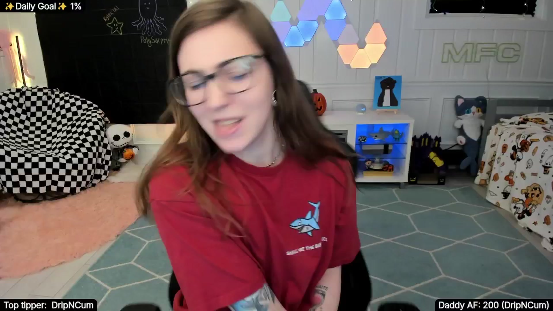 Gallery image thumbnail from TheSharkQueen's myfreecams stream on, 11/20/2025, 23:01 image 4 of 20