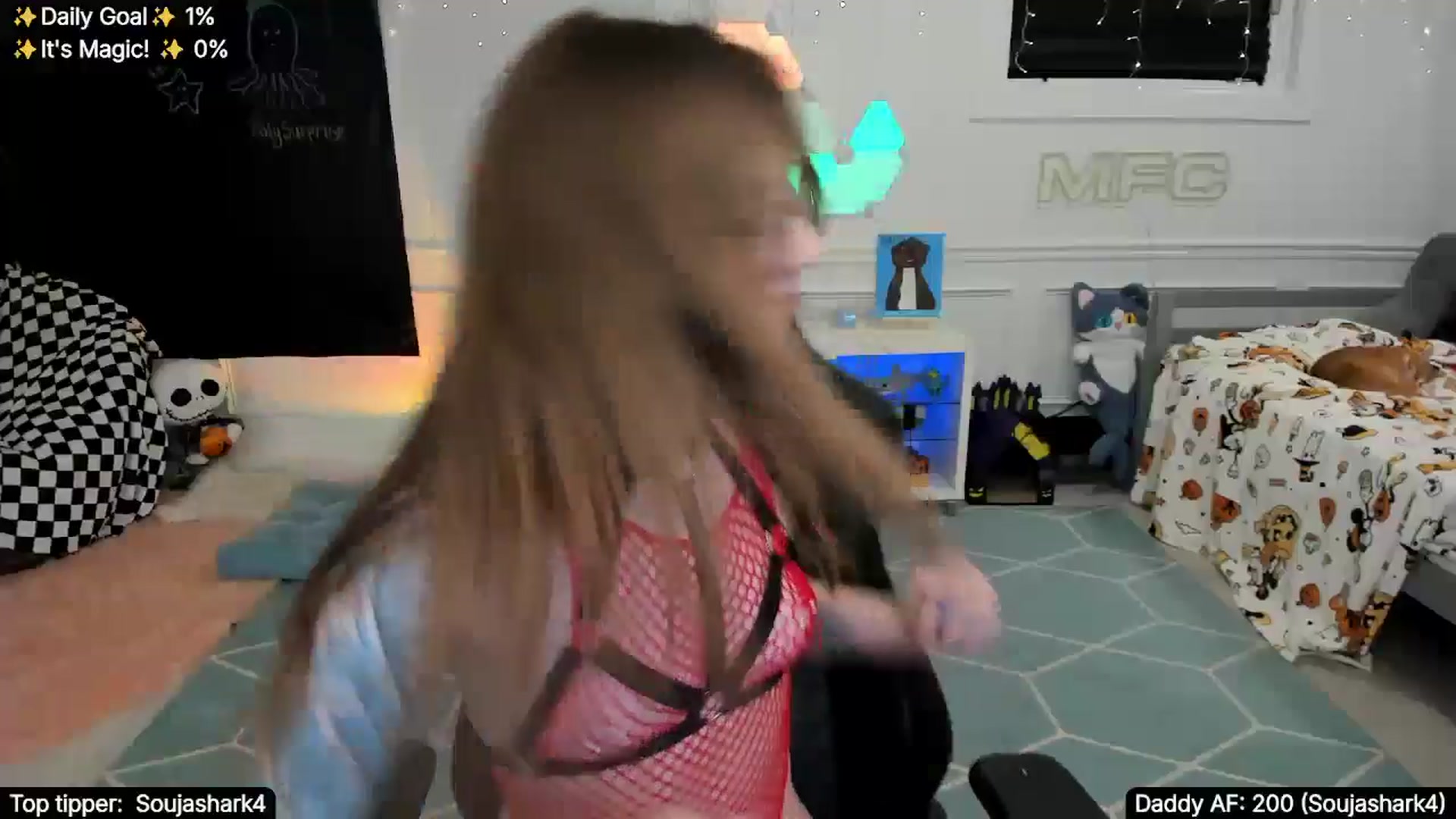 Gallery image thumbnail from TheSharkQueen's myfreecams stream on, 11/22/2025, 06:51 image 6 of 20