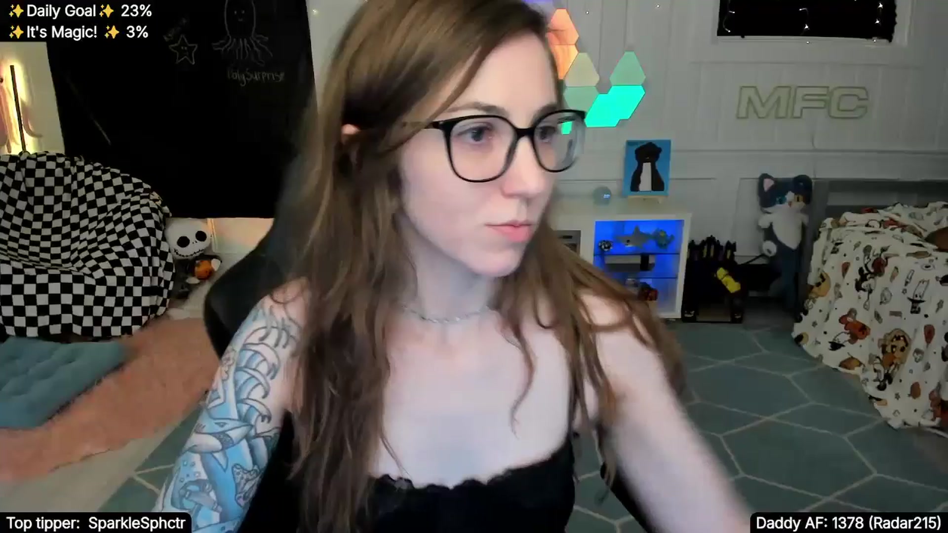 Gallery image thumbnail from TheSharkQueen's myfreecams stream on, 11/22/2025, 08:20 image 2 of 20