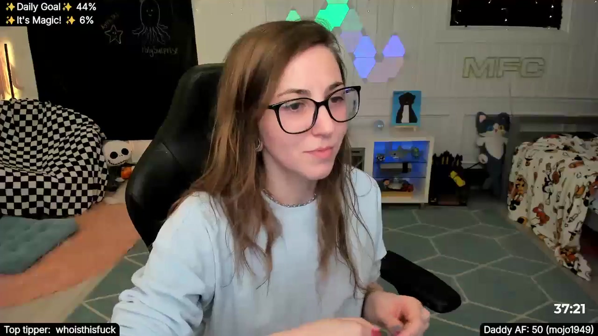 Gallery image thumbnail from TheSharkQueen's myfreecams stream on, 11/23/2025, 03:27 image 11 of 20
