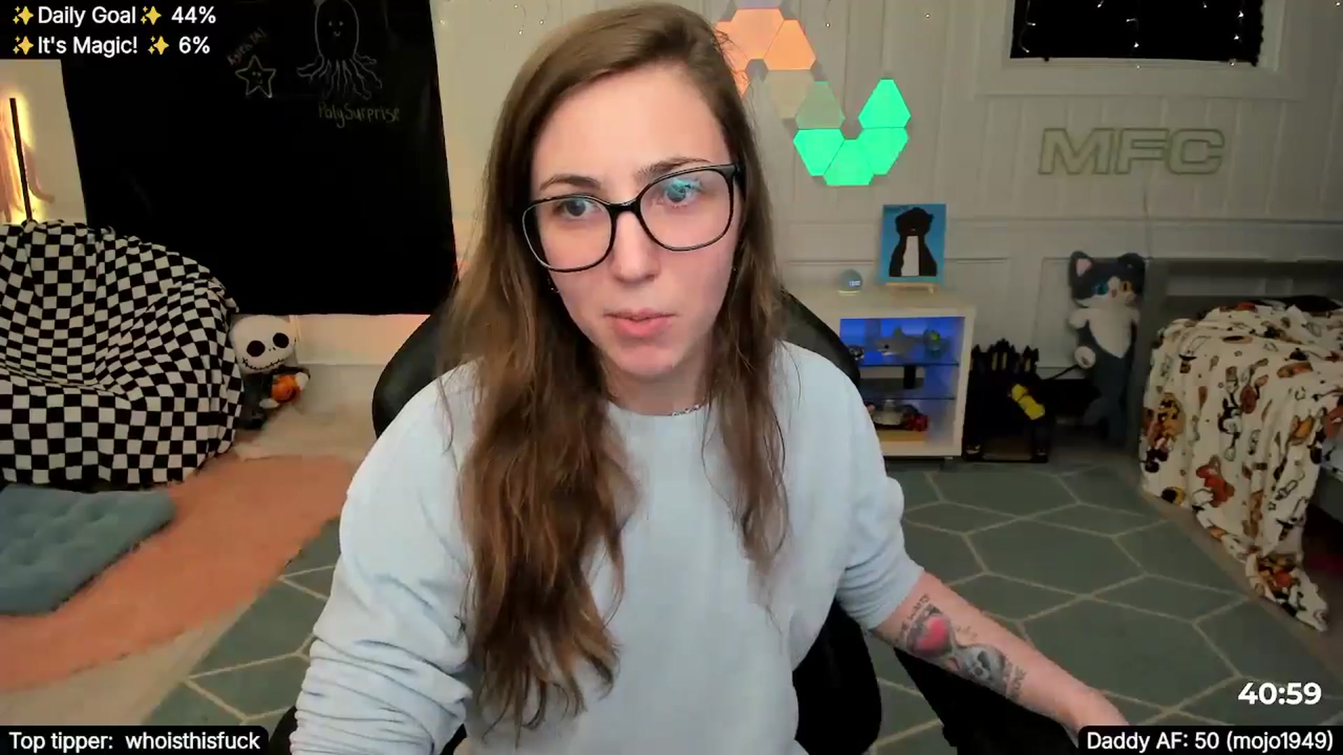 Gallery image thumbnail from TheSharkQueen's myfreecams stream on, 11/23/2025, 03:27 image 9 of 20