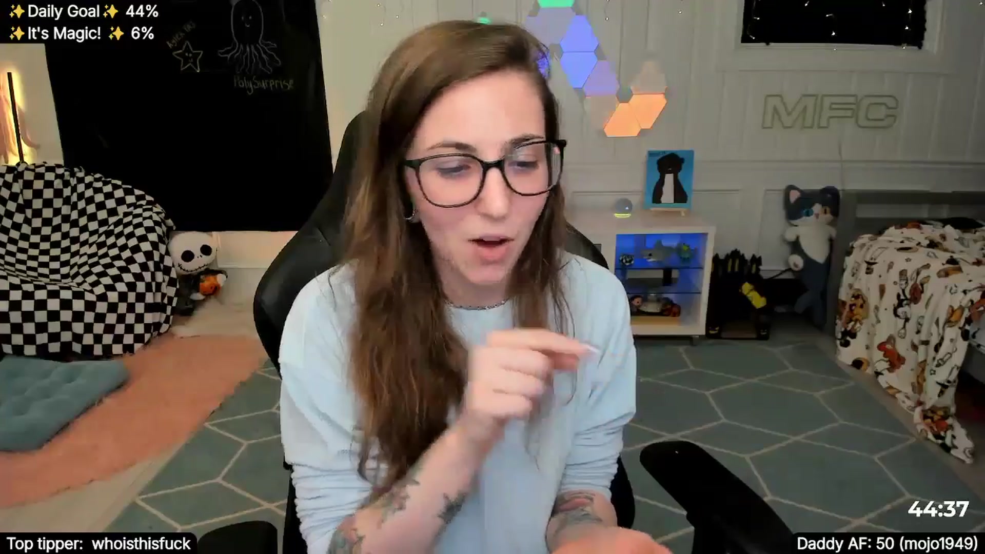 Gallery image thumbnail from TheSharkQueen's myfreecams stream on, 11/23/2025, 03:27 image 7 of 20