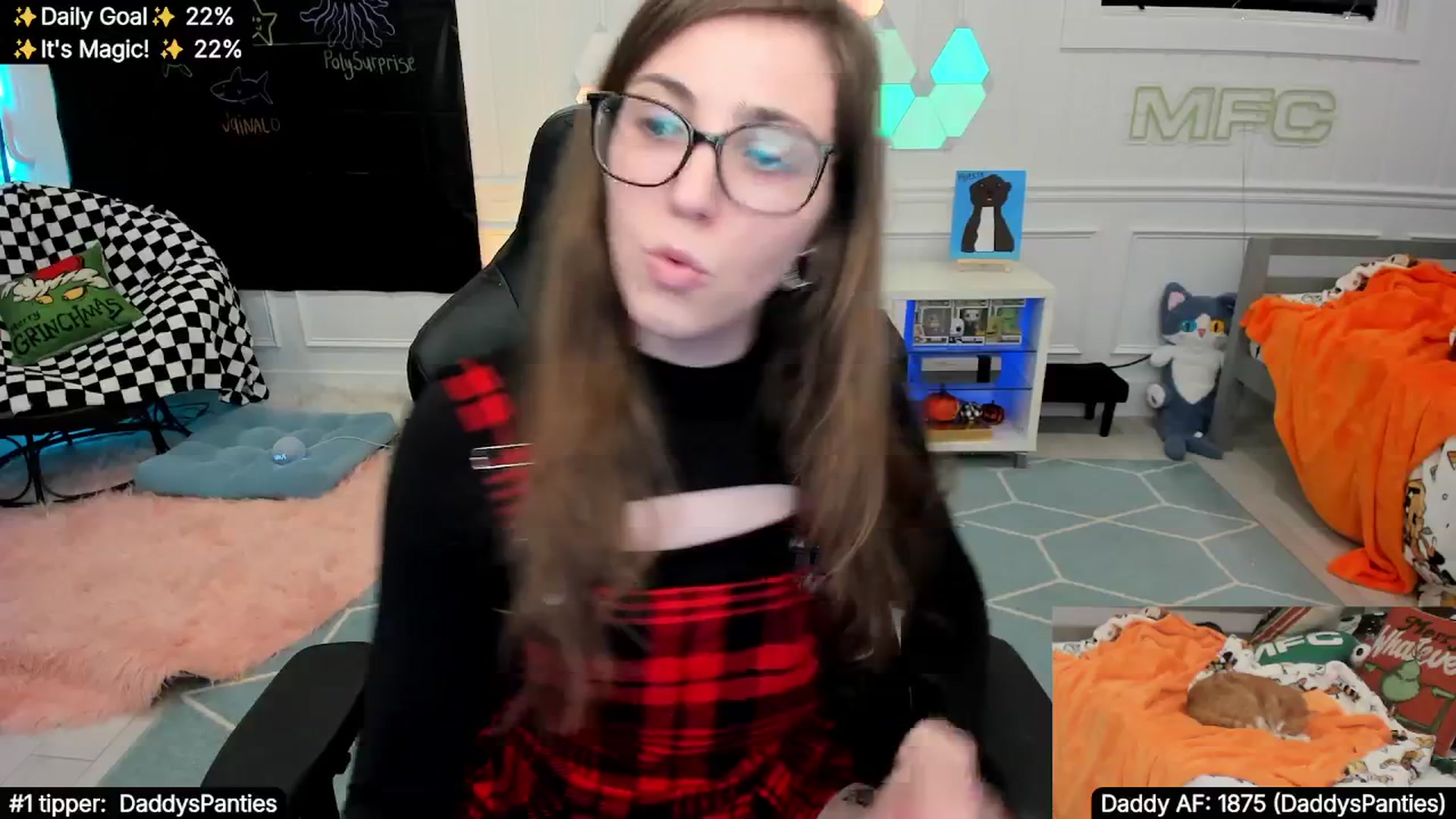 Gallery image thumbnail from TheSharkQueen's myfreecams stream on, 11/30/2025, 10:34 image 16 of 20